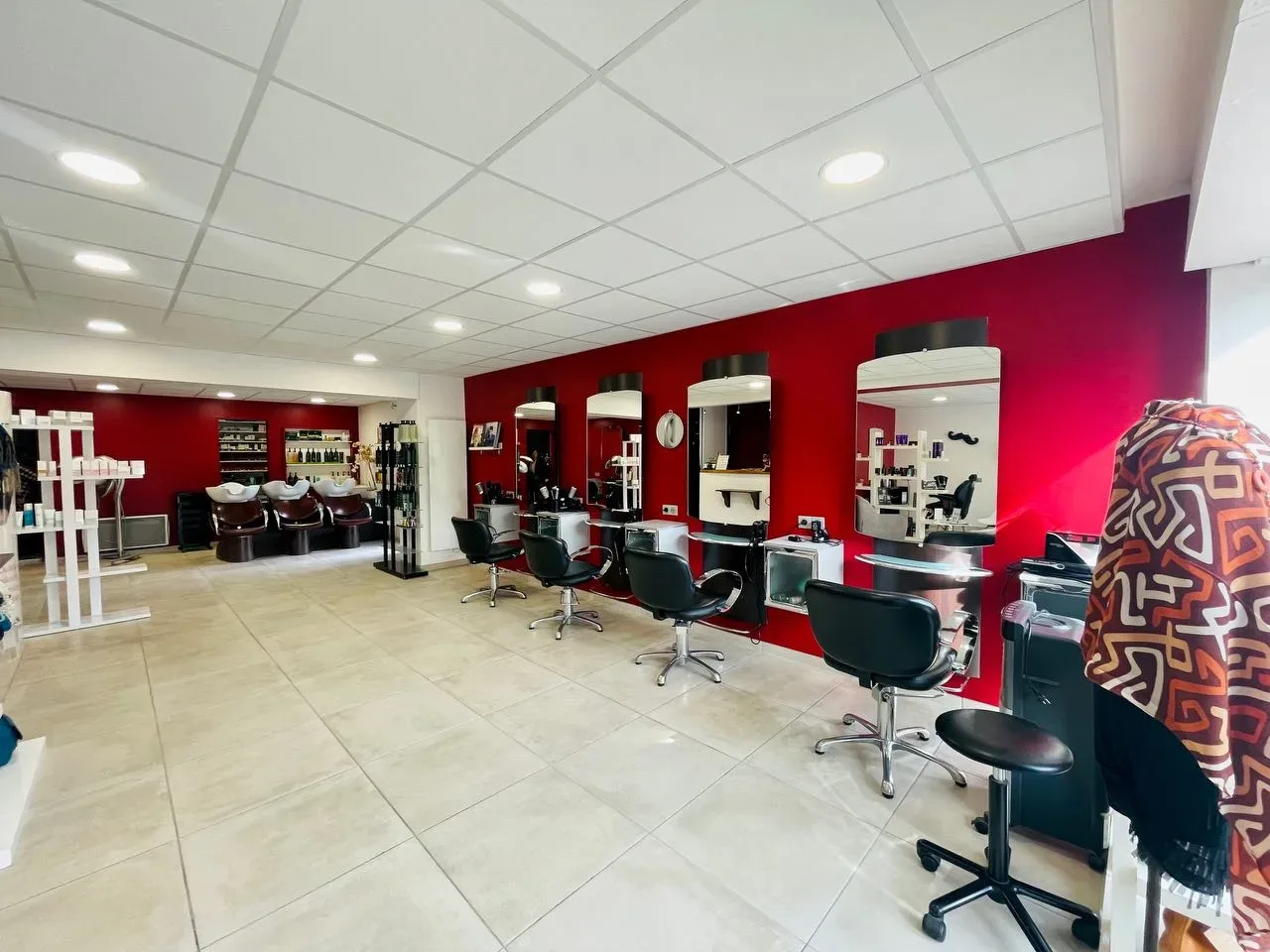 ID-Coiff et Magali Beauté - Coiffure Breuillet - ID-Coiff et Magali Beauté - Photo Galerie - OneBooking