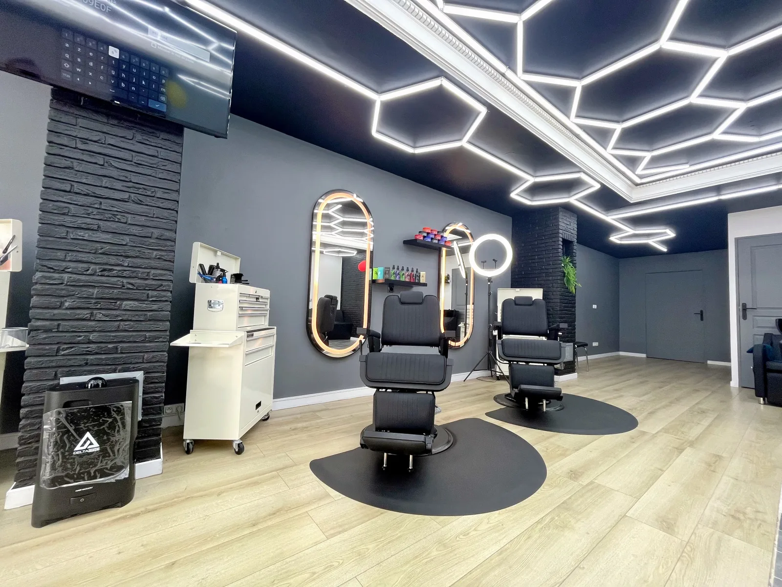 213 BARBER SHOP - Coiffure Sallaumines - 213 BARBER SHOP - Photo Galerie - OneBooking