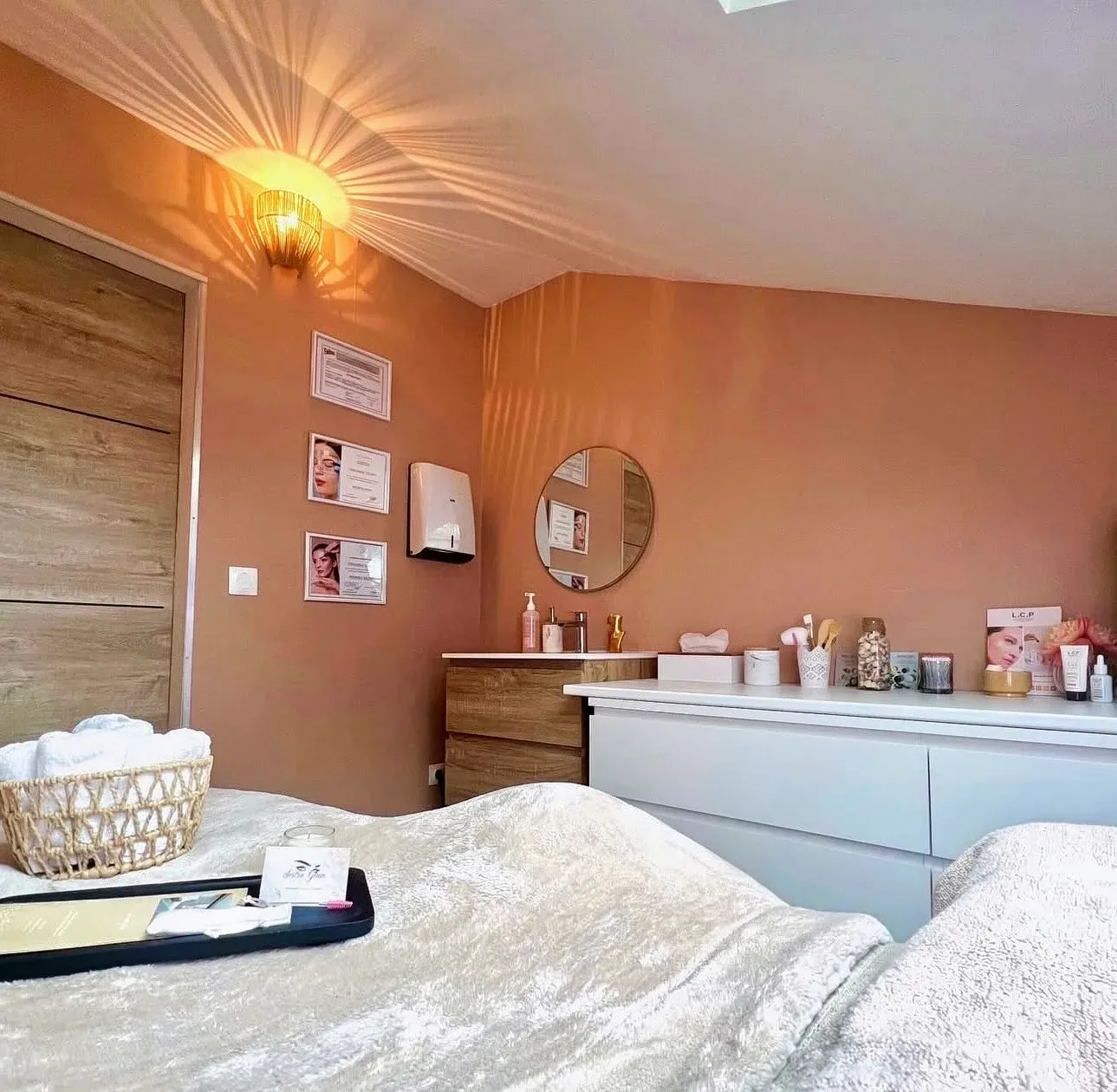 Lily Sestra glam - Institut de beauté Liverdun - Lily Sestra glam - Photo Galerie - OneBooking