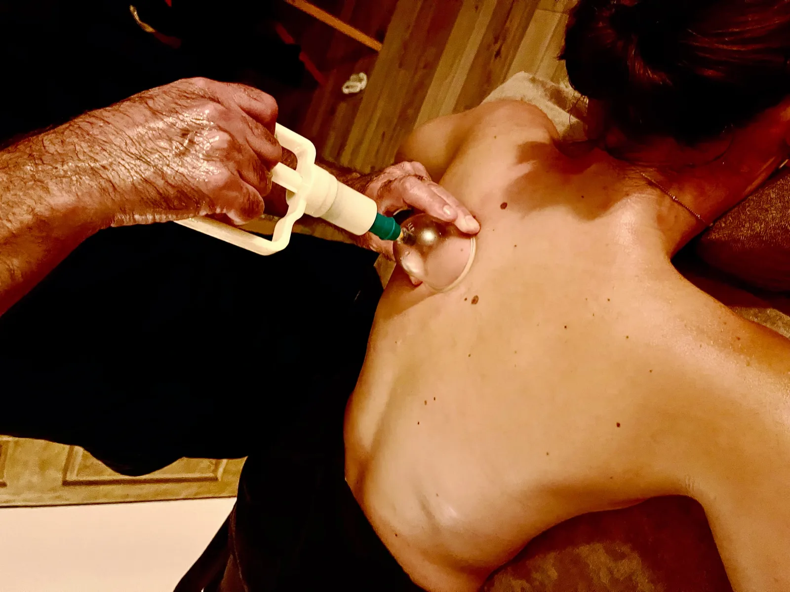 INSHAPE Corps & Esprit - Massothérapeute du Sport et de Bien-être - Massage Grabels - INSHAPE Corps & Esprit - Massothérapeute du Sport et de Bien-être - Photo Galerie - OneBooking