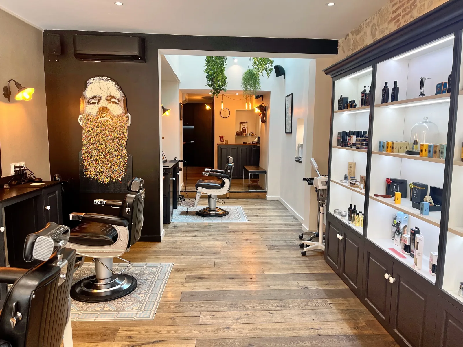 Monsieur Albert - Coiffure La Rochelle - Monsieur Albert - Photo Galerie - OneBooking