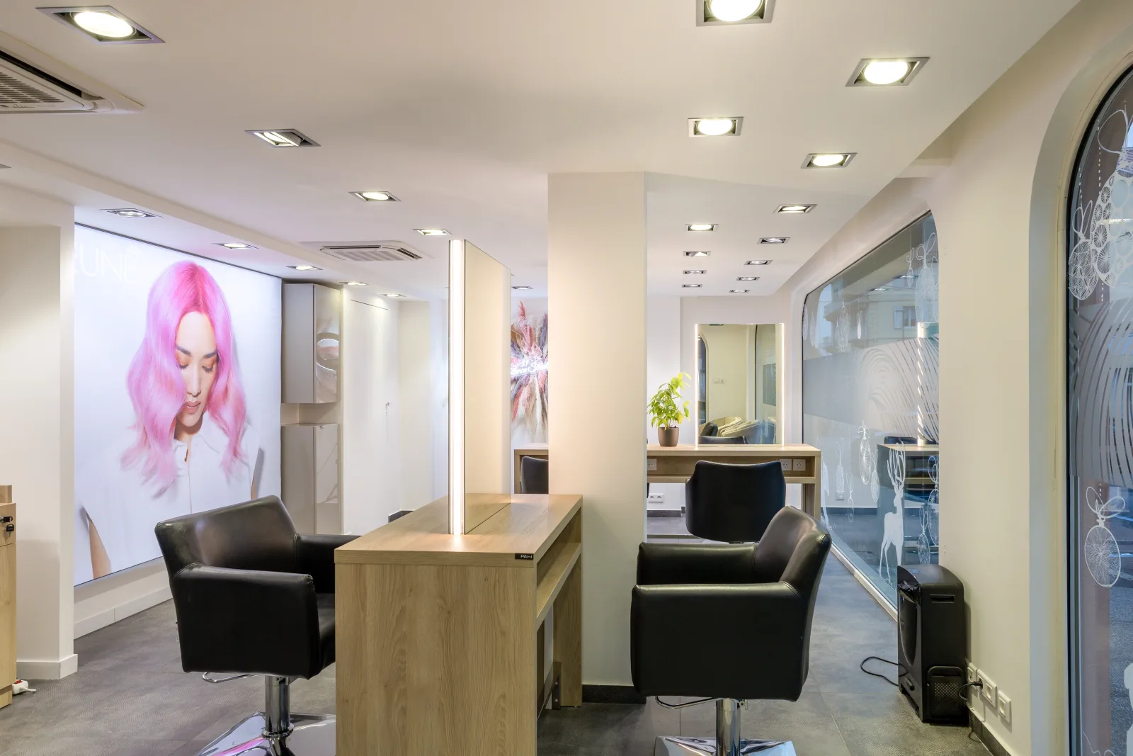31 Silence Street Coiffeur & Coloriste - Coiffure La Roche-sur-Foron - 31 Silence Street Coiffeur & Coloriste - Photo Galerie - OneBooking