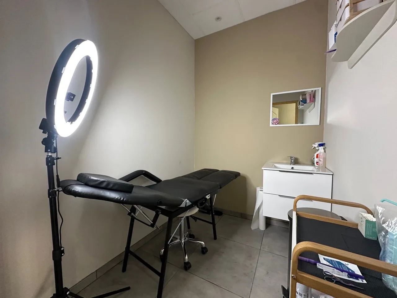Maison Beauté - Onglerie Rugles - Maison Beauté - Photo Galerie - OneBooking