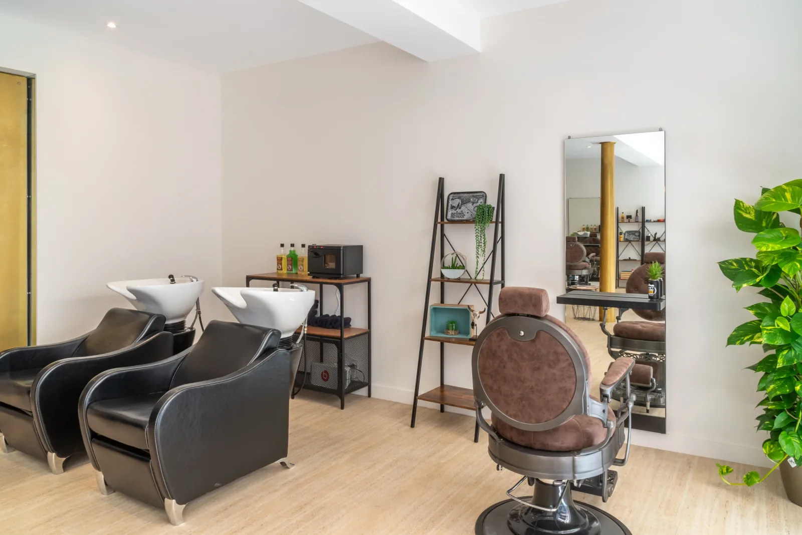 La Barbière - Barbier Roanne - La Barbière - Photo Galerie - OneBooking