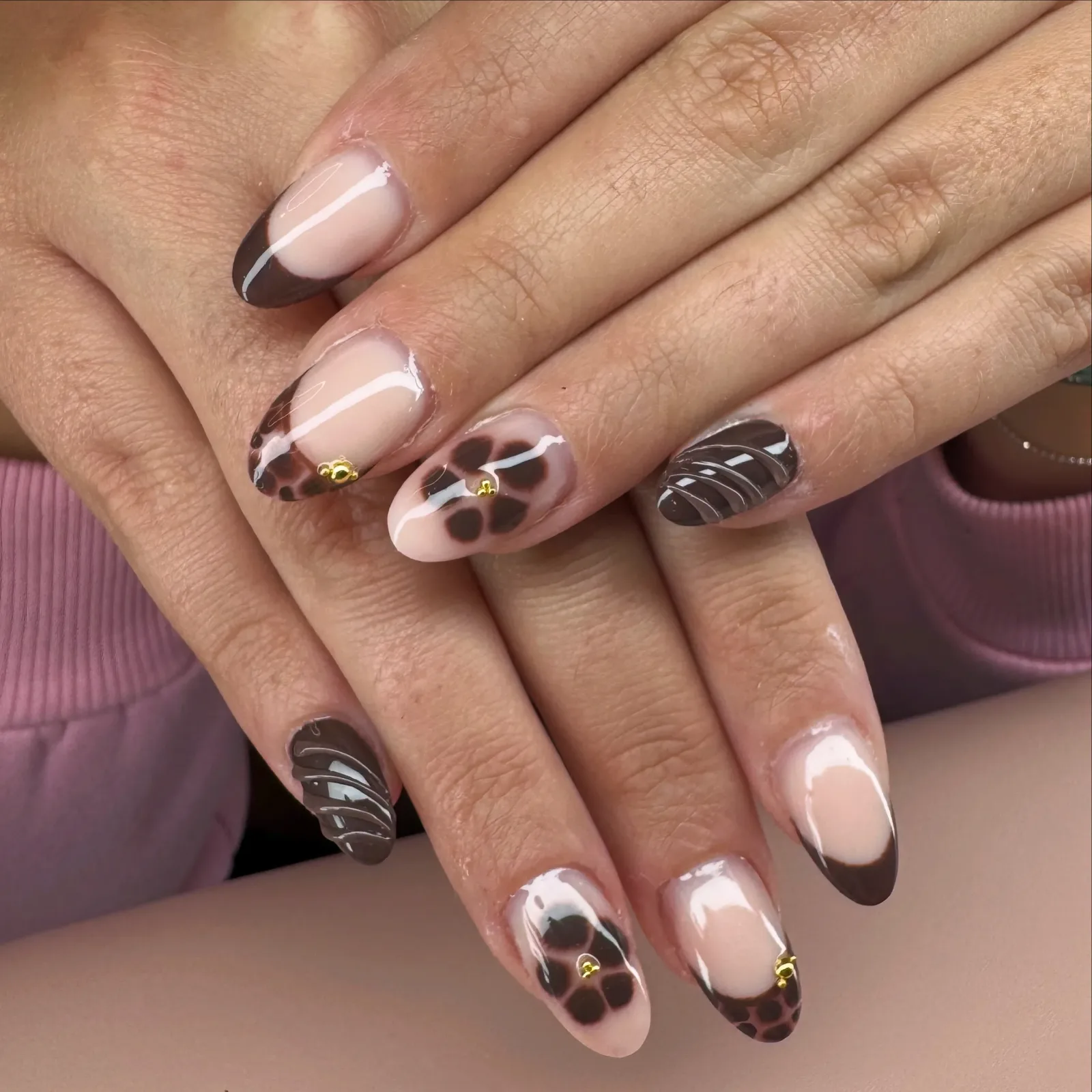 Les ongles de Romane - Onglerie Le Lavandou - Les ongles de Romane - Photo Galerie - OneBooking