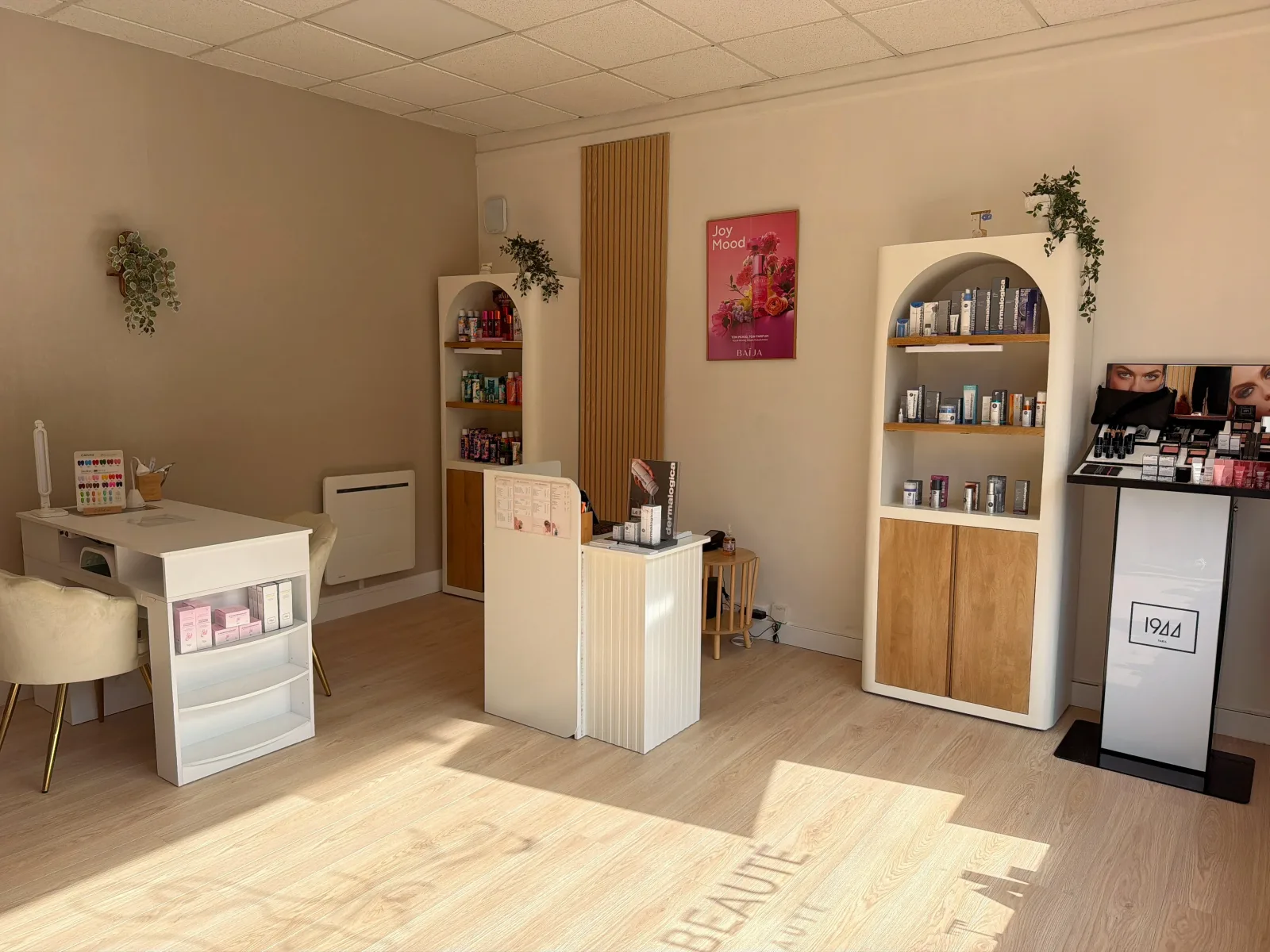 SOUFFLE DE BEAUTE - Institut de beauté Saint-Lô - SOUFFLE DE BEAUTE - Photo Galerie - OneBooking