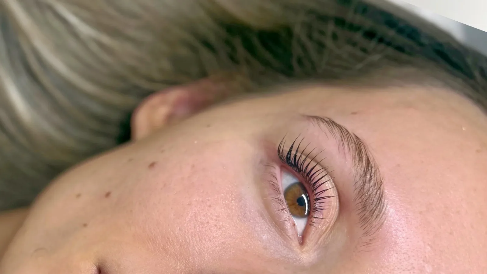 Browcils concept - Épilation Ferney-Voltaire - Browcils concept - Photo Galerie - OneBooking