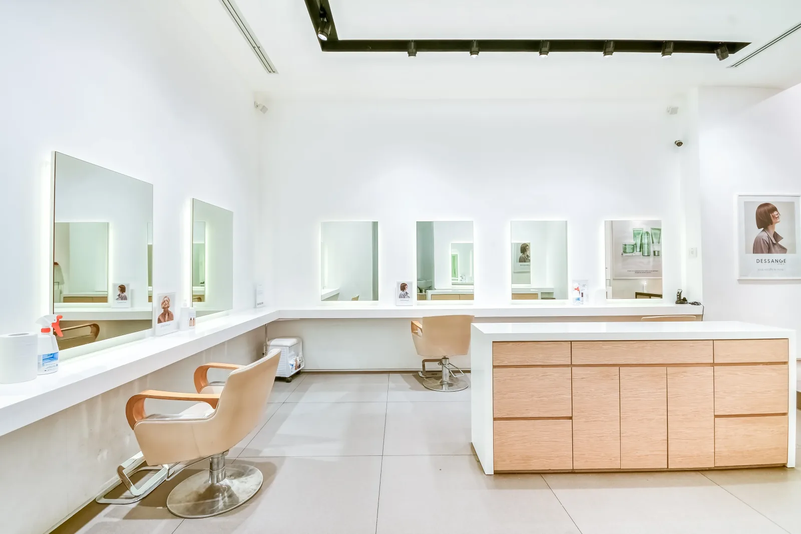 DESSANGE - Toulouse Croix Baragnon - Coiffure Toulouse - DESSANGE - Toulouse Croix Baragnon - Photo Galerie - OneBooking