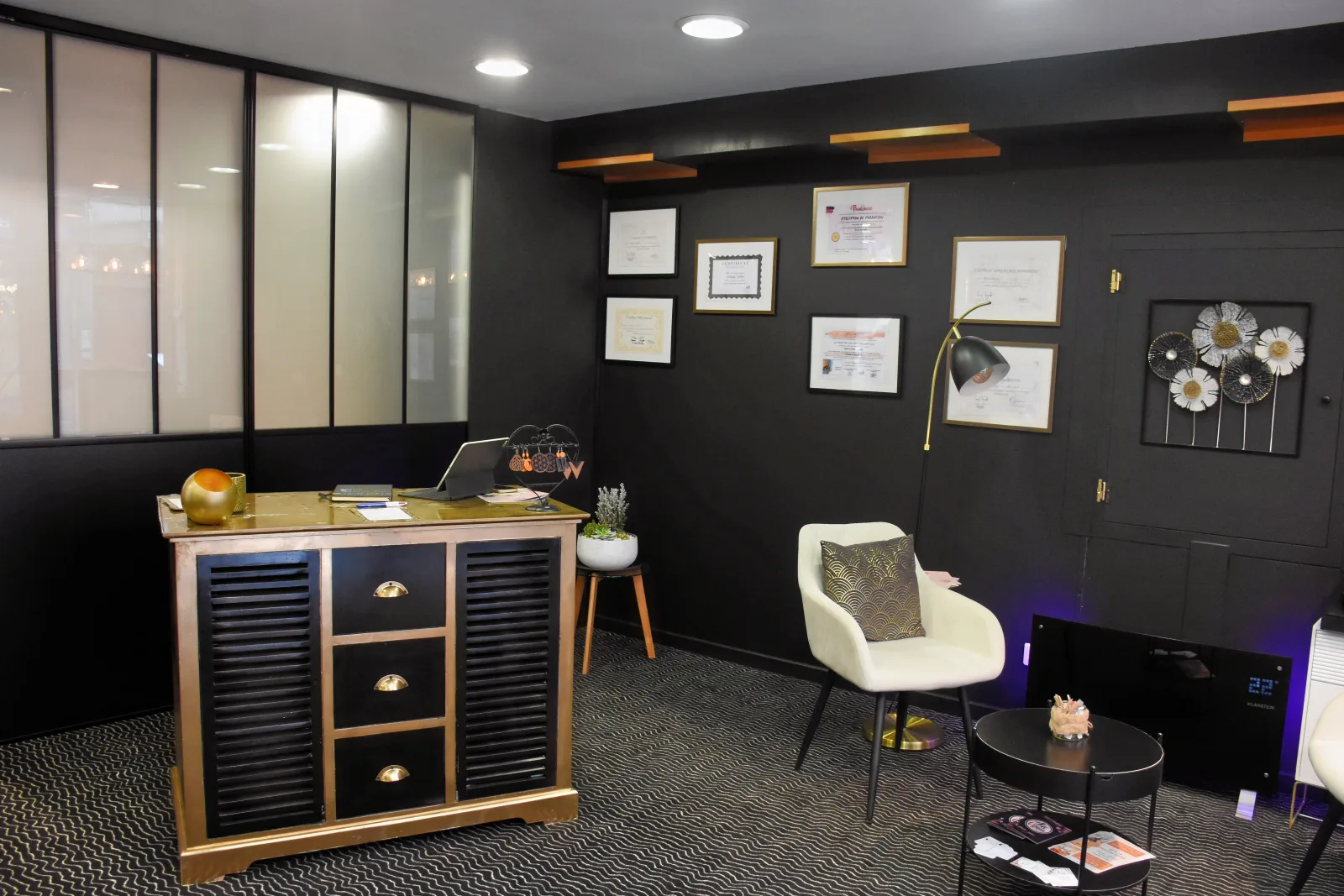 - Adel’Ink Beauty Store - Institut de beauté Riom - - Adel’Ink Beauty Store - Photo Galerie - OneBooking