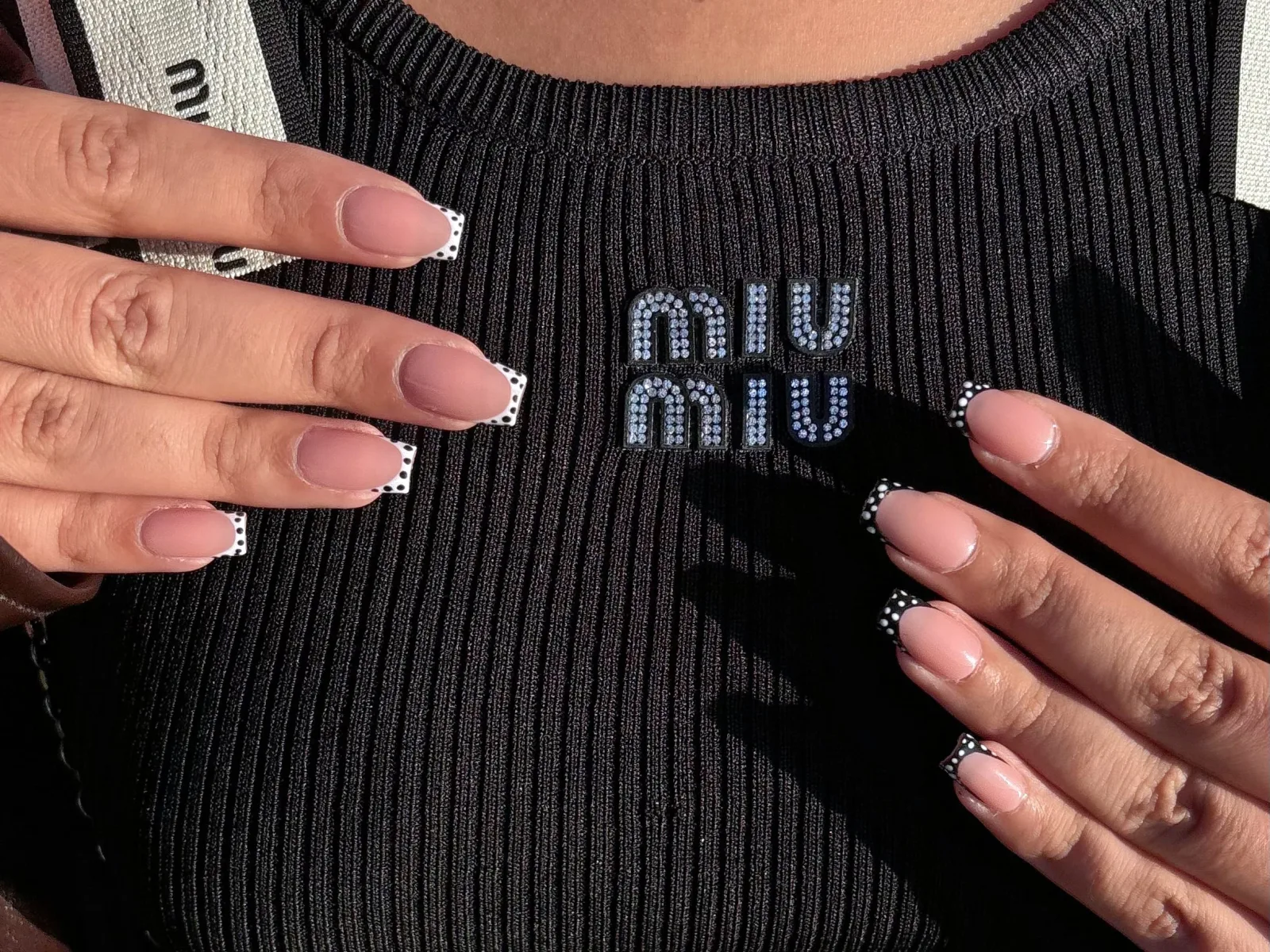 Mina Beauty - Ongles&Cils - Onglerie Bonneuil-sur-Marne - Mina Beauty - Ongles&Cils - Photo Galerie - OneBooking