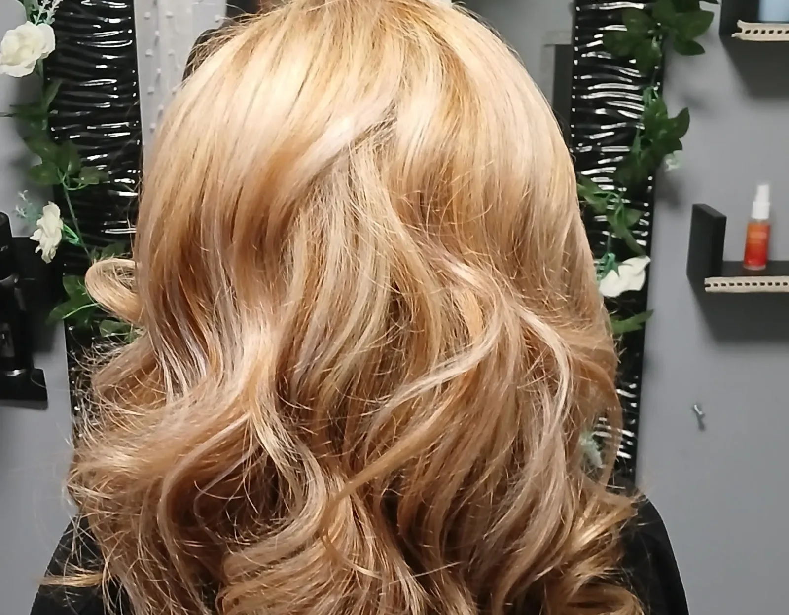 Stéphanie Coiffure - Coiffure Néoules - Stéphanie Coiffure - Photo Galerie - OneBooking