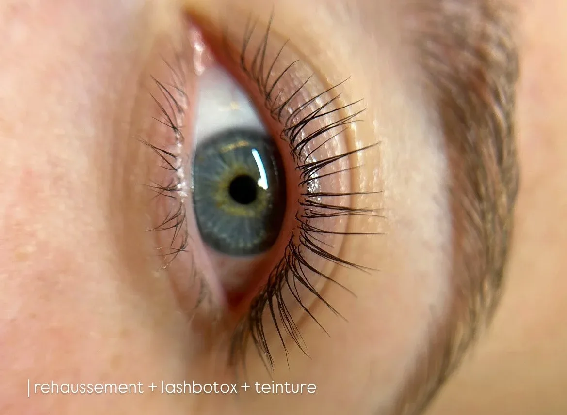 Battement de cils - Épilation Plaisir - Battement de cils - Photo Galerie - OneBooking