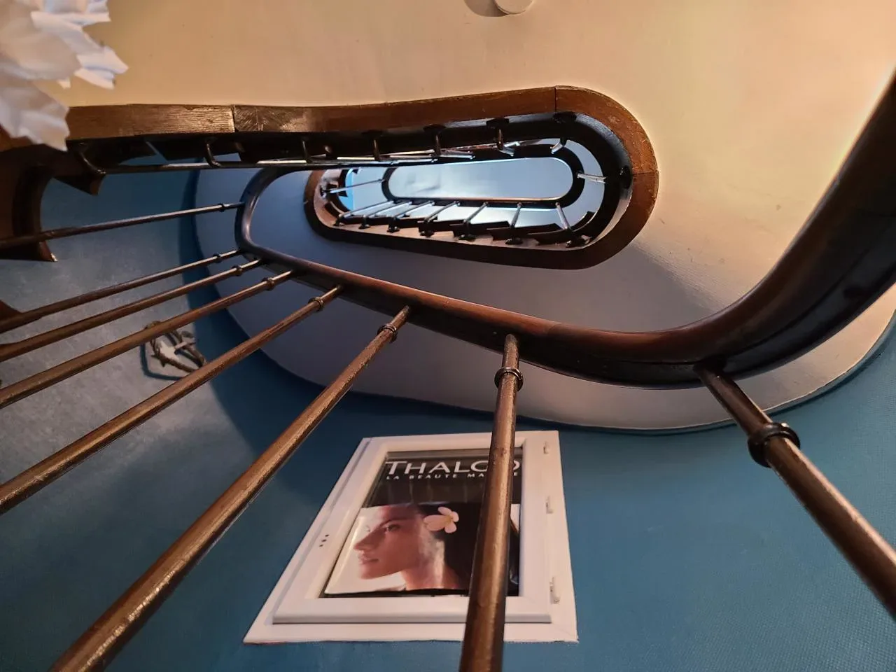 Antik Spa - Onglerie Le Neubourg - Antik Spa - Photo Galerie - OneBooking