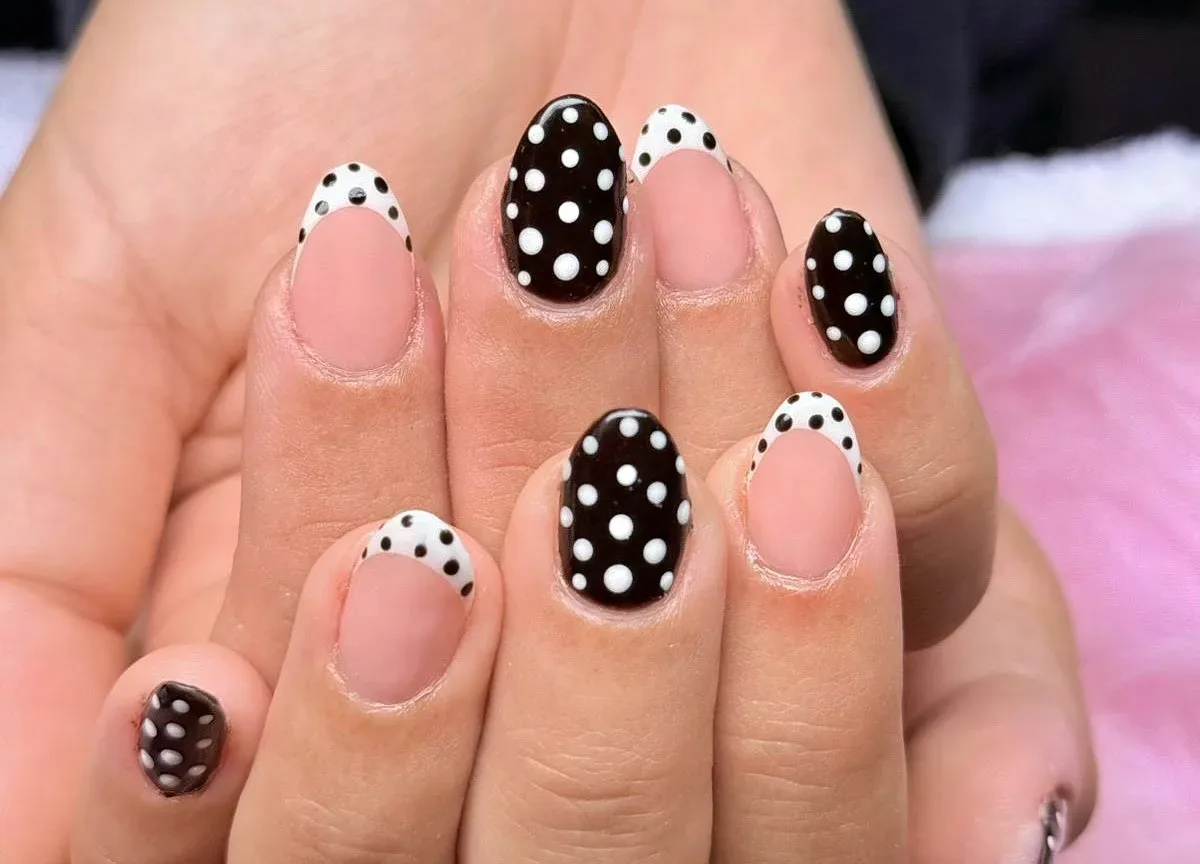 SL Nails - Onglerie Cognac - SL Nails - Photo Galerie - OneBooking