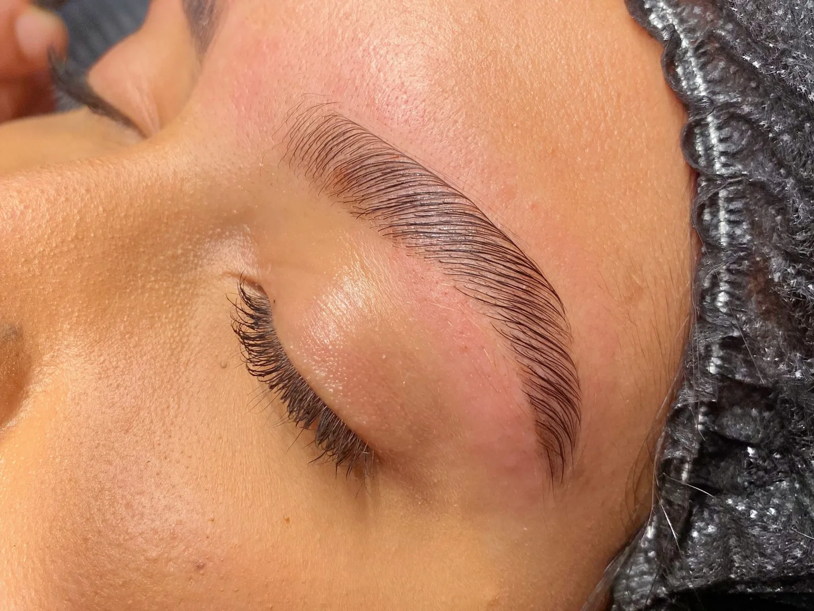 EYECONIC INSTITUT - Institut de beauté Cenon - EYECONIC INSTITUT - Photo Galerie - OneBooking