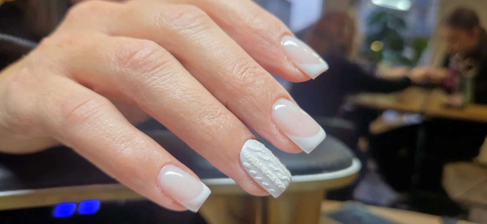 Nail&co custom - Institut de beauté Moulins - Nail&co custom - Photo Galerie - OneBooking
