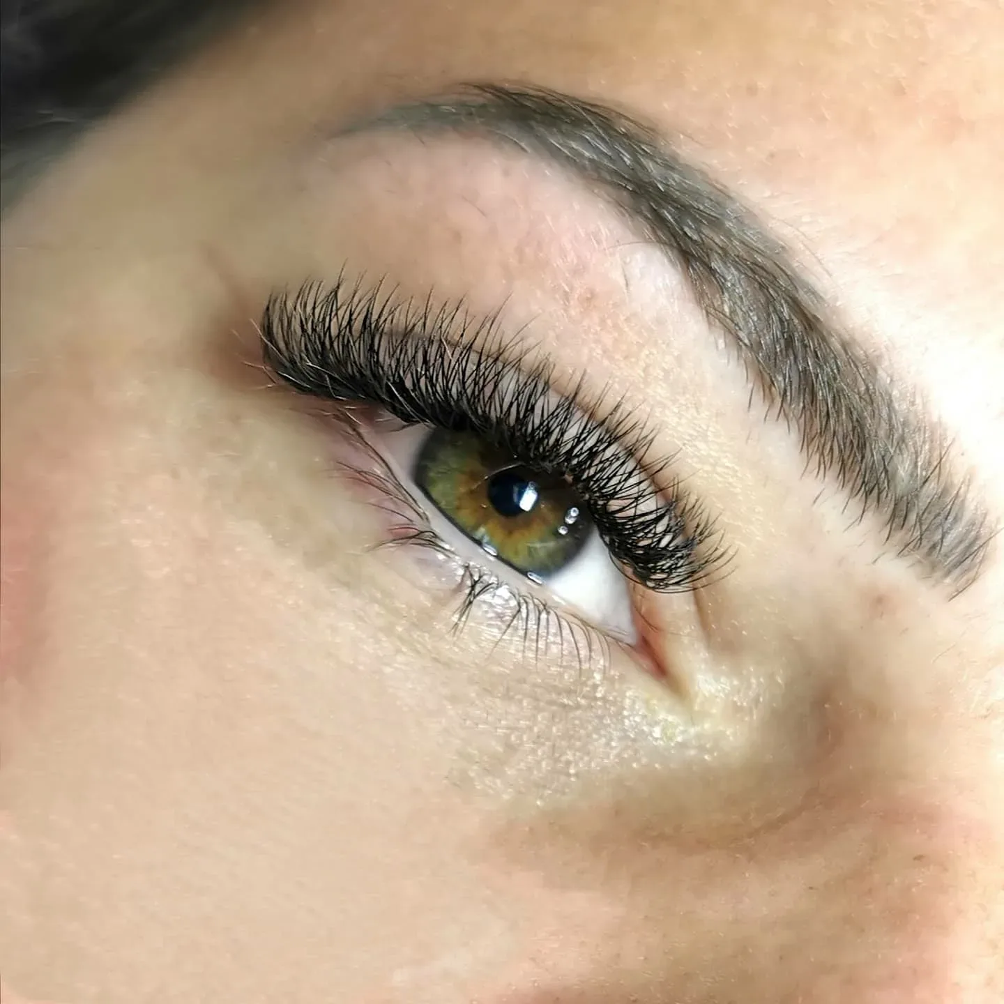 L'Instant Ongles et Regard - Institut de beauté Aucamville - L'Instant Ongles et Regard - Photo Galerie - OneBooking