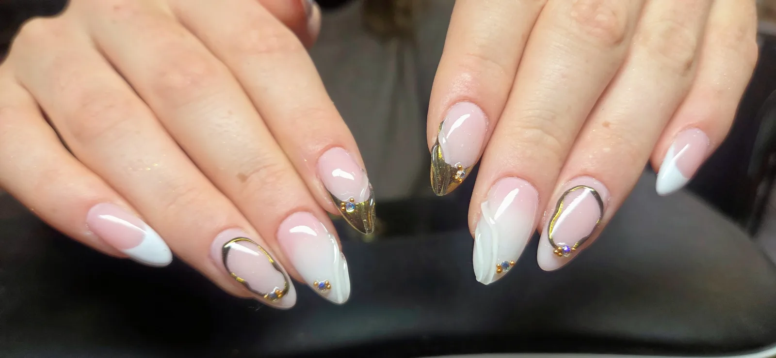 Nail&co custom - Institut de beauté Moulins - Nail&co custom - Photo Galerie - OneBooking