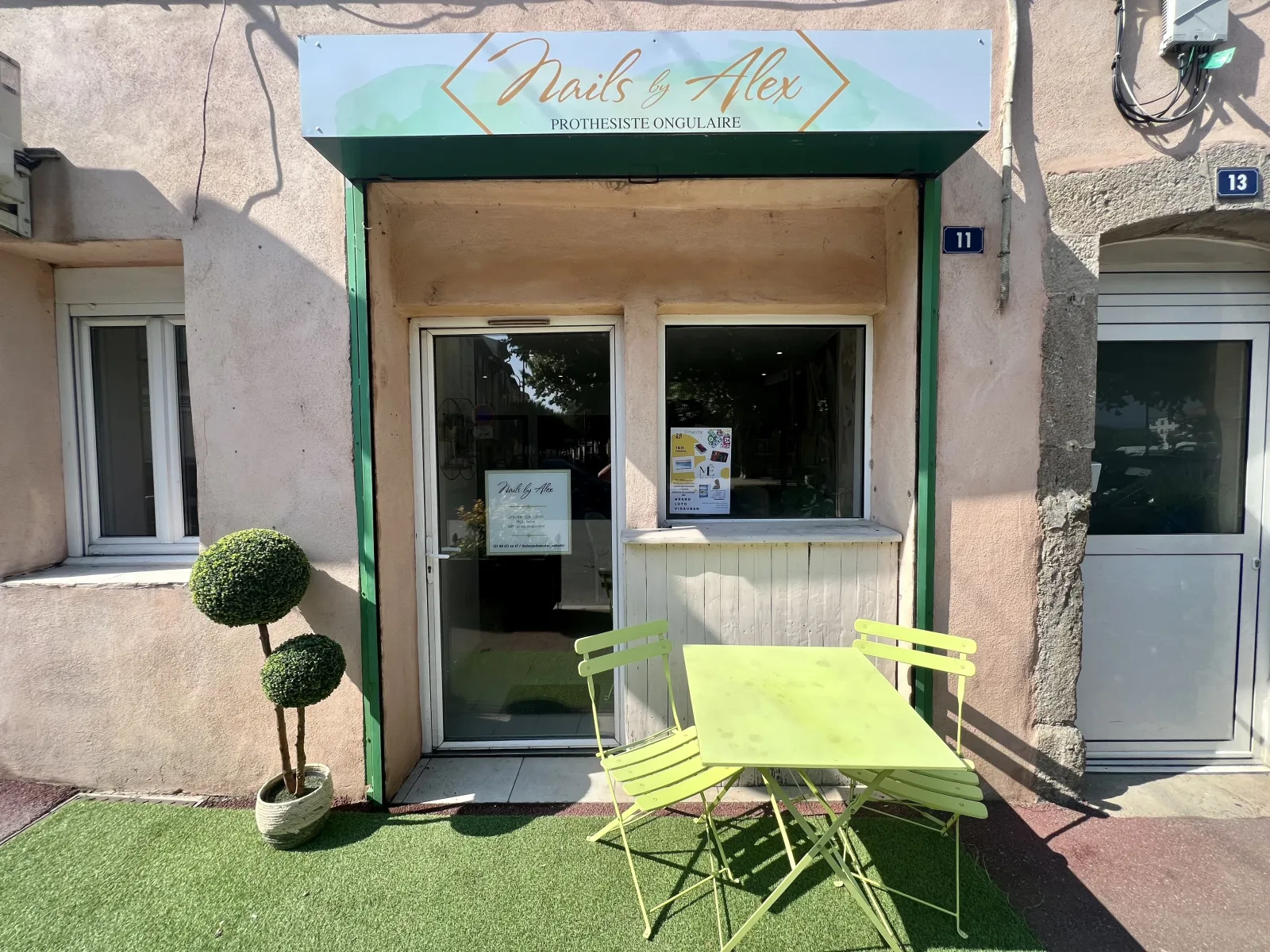 Nails By Alex - Onglerie Vidauban - Nails By Alex - Photo Galerie - OneBooking