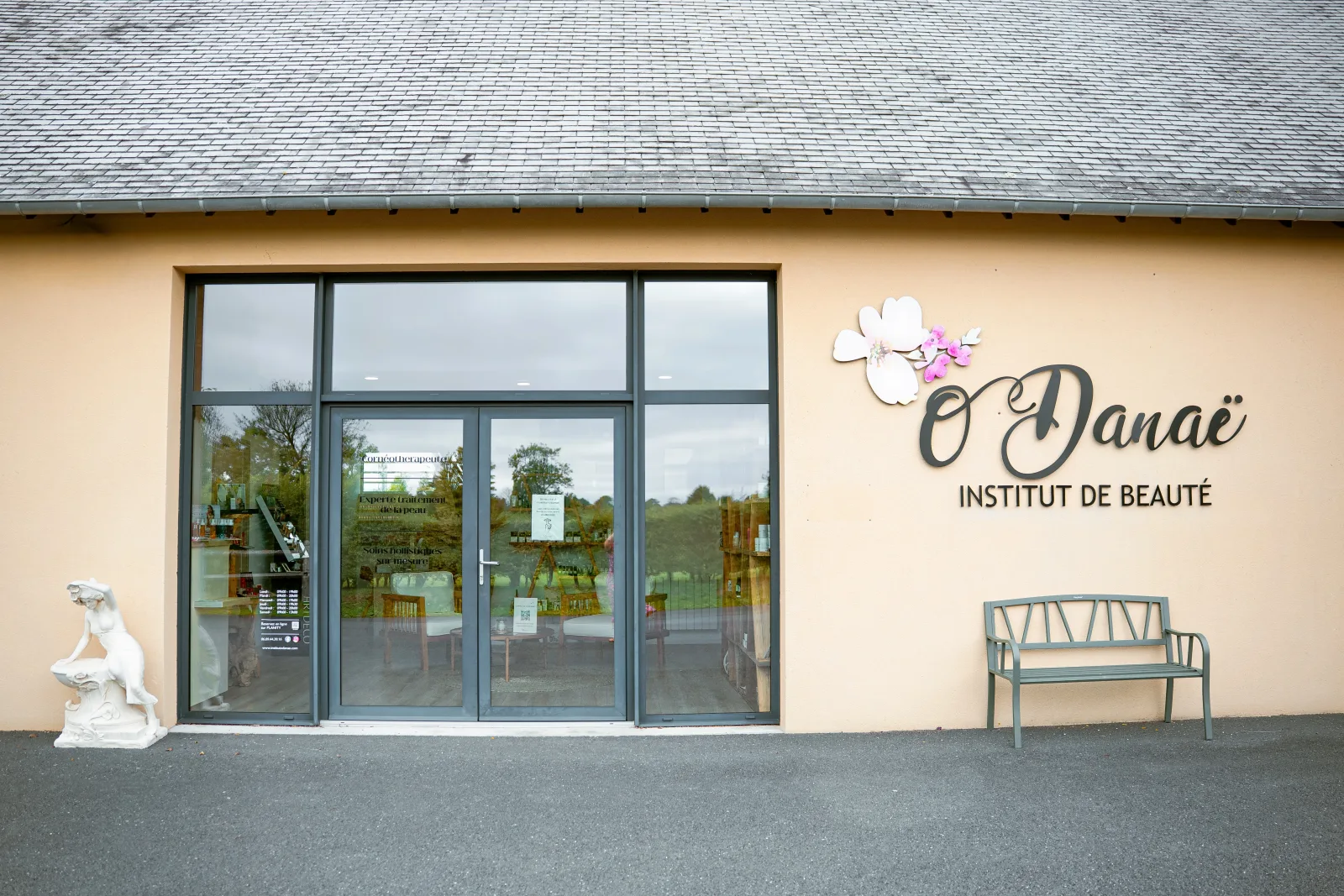 Institut o Danaë - Onglerie Saint-Vigor-le-Grand - Institut o Danaë - Photo Galerie - OneBooking