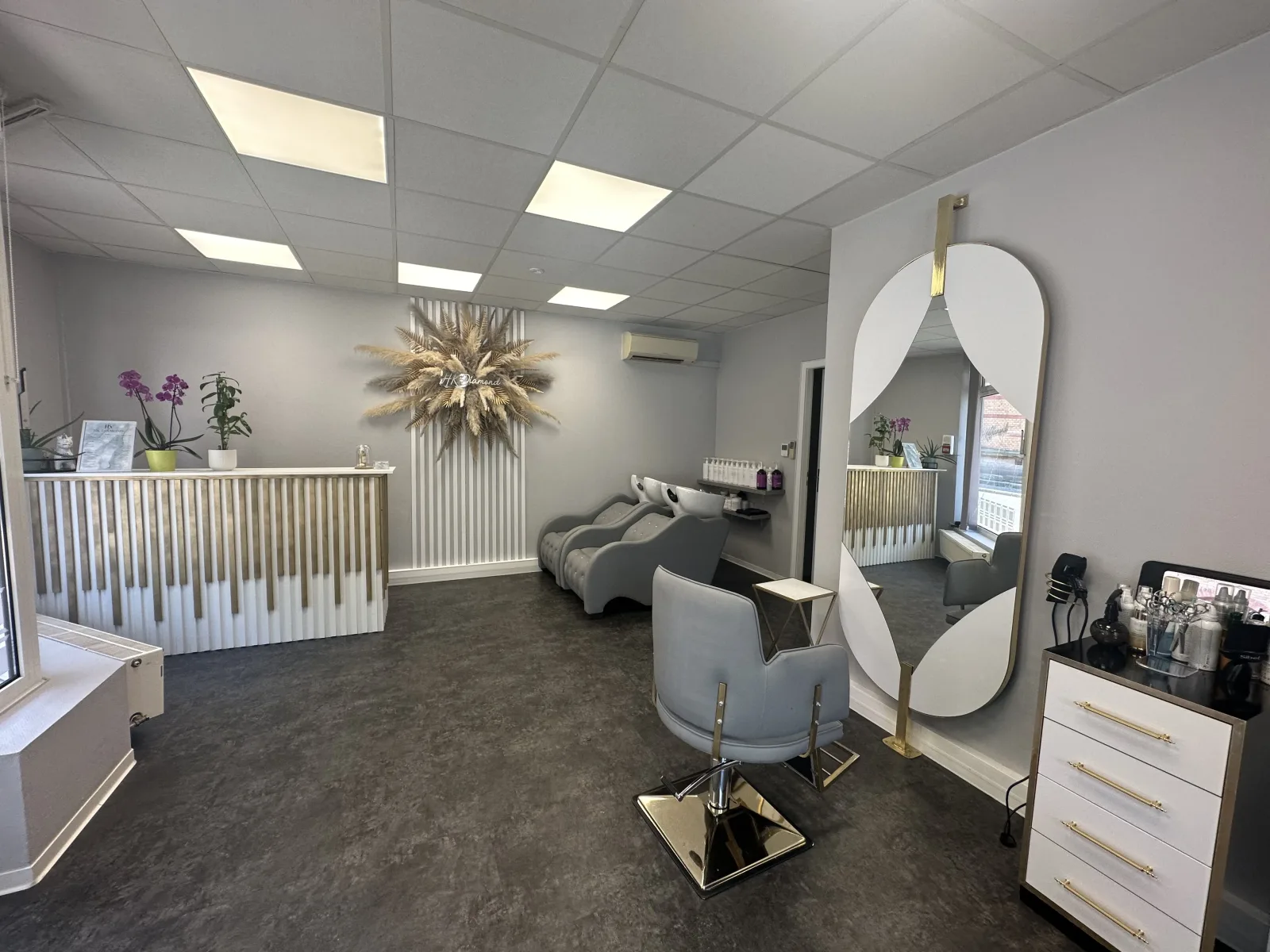 HK Diamond - Coiffure Haguenau - HK Diamond - Photo Galerie - OneBooking