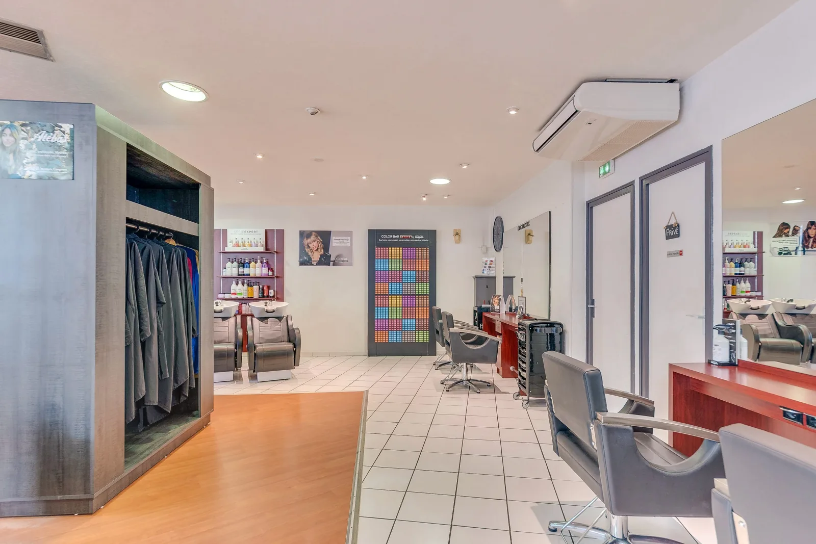 Espace Haute Coiffure - Coiffure Arpajon - Espace Haute Coiffure - Photo Galerie - OneBooking
