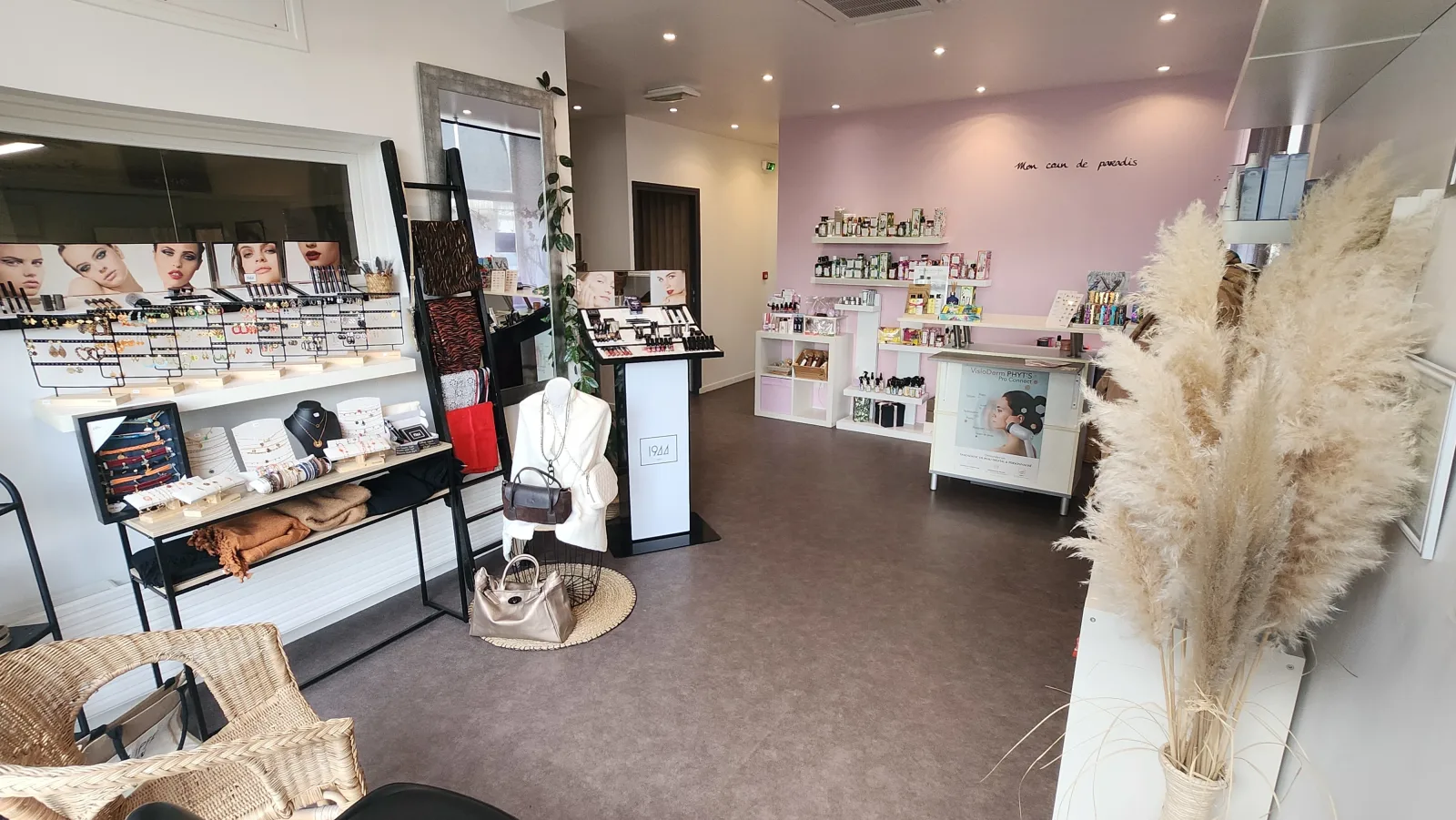 Un Coin de Paradis - Institut de beauté Montbard - Un Coin de Paradis - Photo Galerie - OneBooking