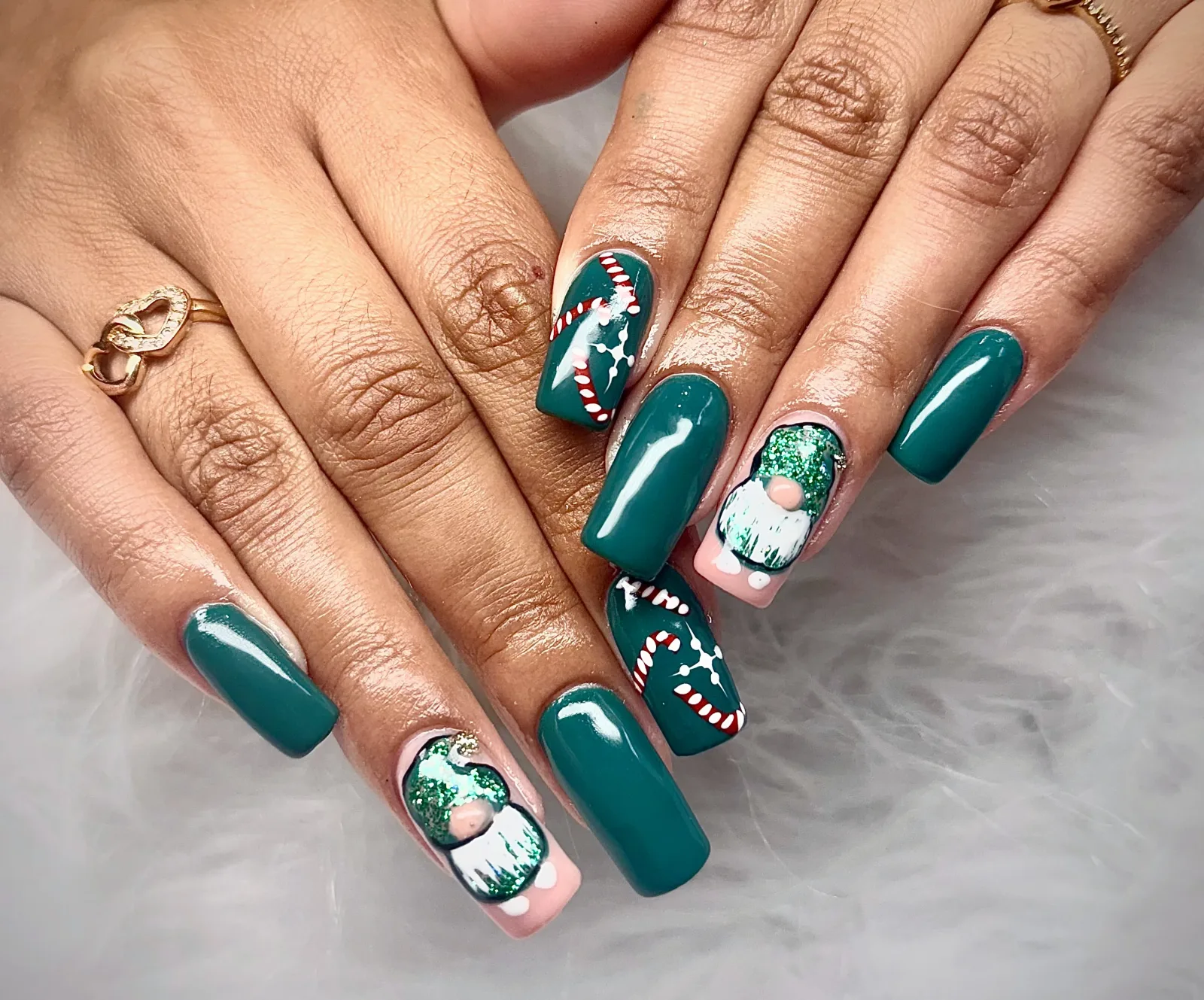 SL Nails - Onglerie Cognac - SL Nails - Photo Galerie - OneBooking