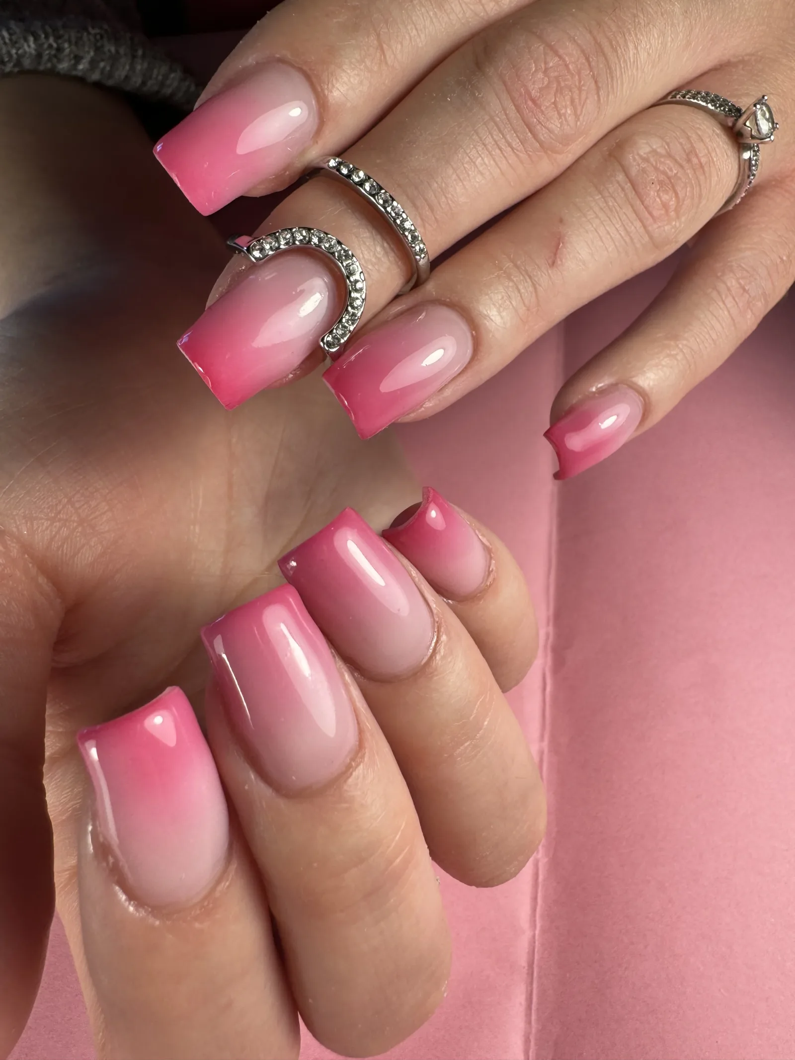 Luna ongle - Onglerie Draguignan - Luna ongle - Photo Galerie - OneBooking