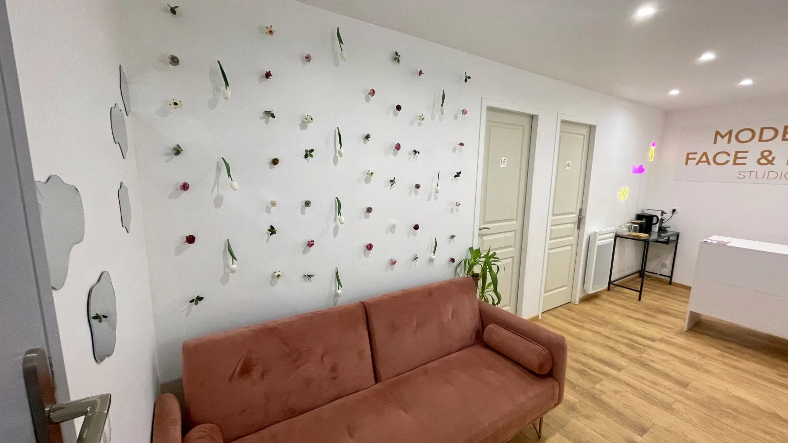 Modern Face & Body - Institut de beauté Meyreuil - Modern Face & Body - Photo Galerie - OneBooking