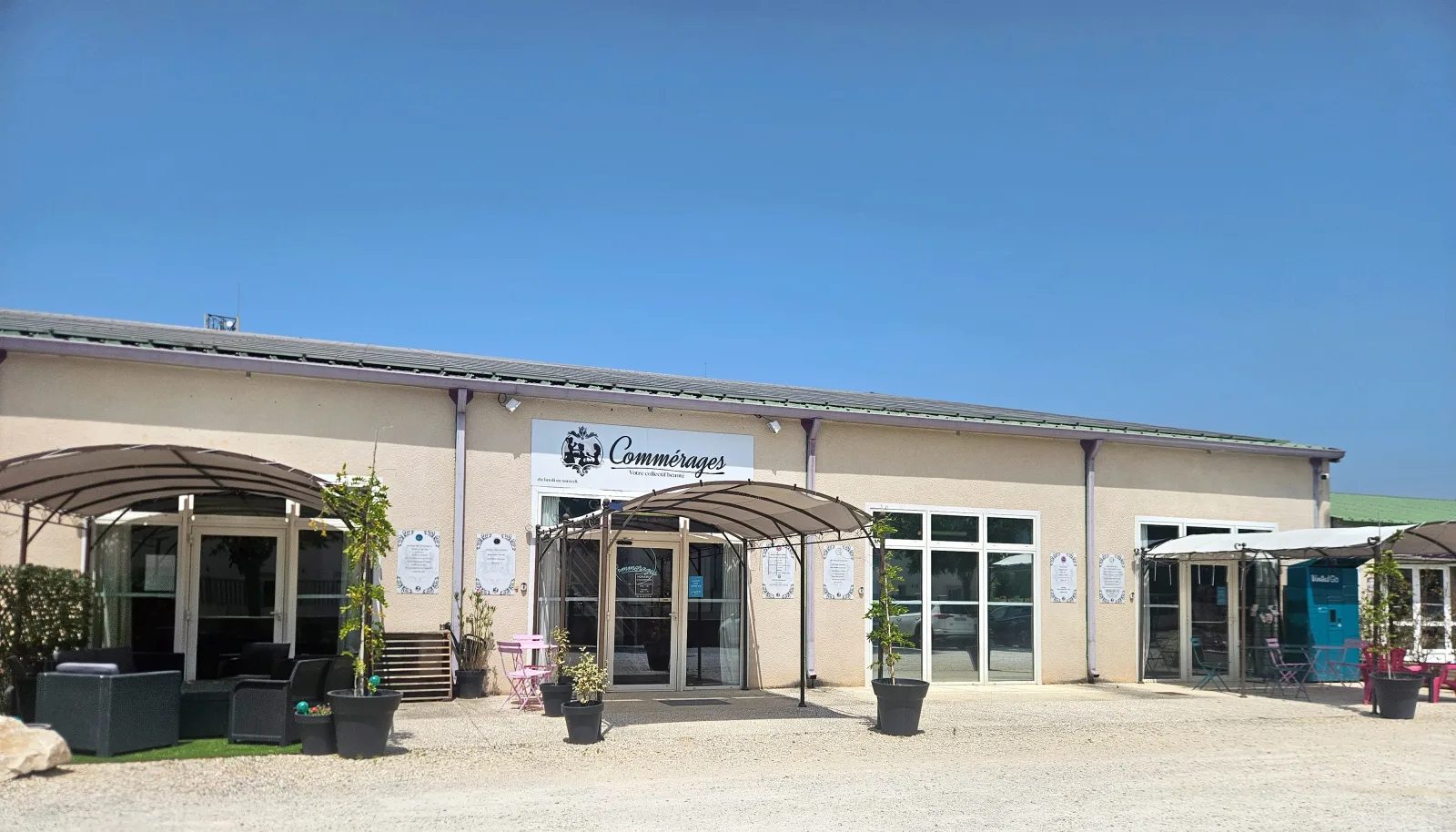 Commérages - Coiffure L'Isle-sur-la-Sorgue - Commérages - Photo Galerie - OneBooking