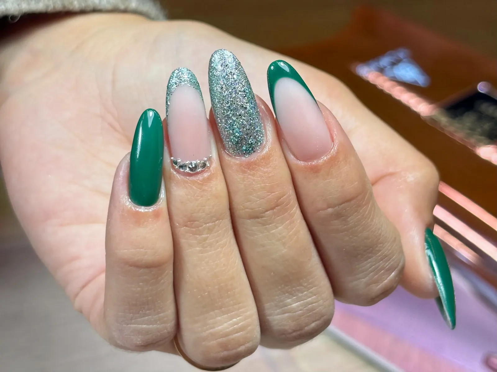 Manon des ongles & Lash by Lau - Onglerie Corte - Manon des ongles & Lash by Lau - Photo Galerie - OneBooking