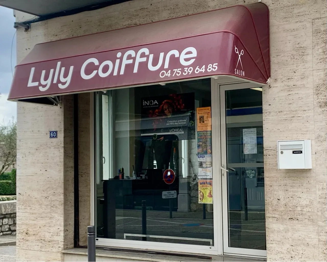 LyLy coiffure - Coiffure Ruoms - LyLy coiffure - Photo Galerie - OneBooking