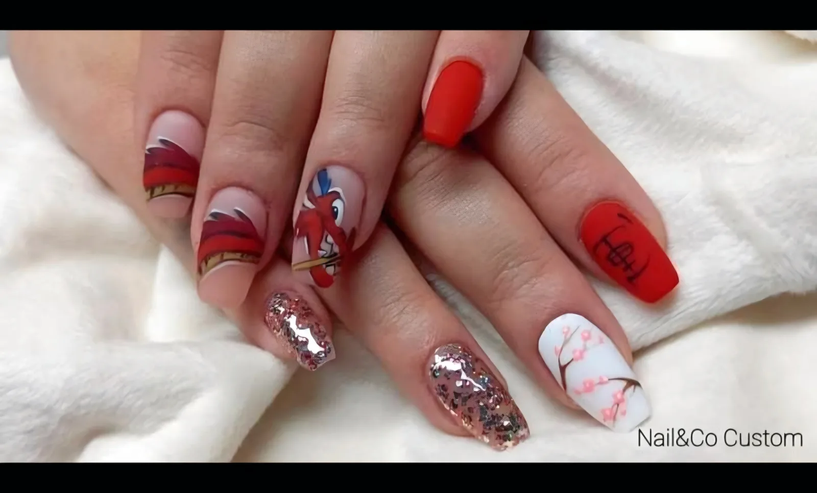 Nail&co custom - Institut de beauté Moulins - Nail&co custom - Photo Galerie - OneBooking