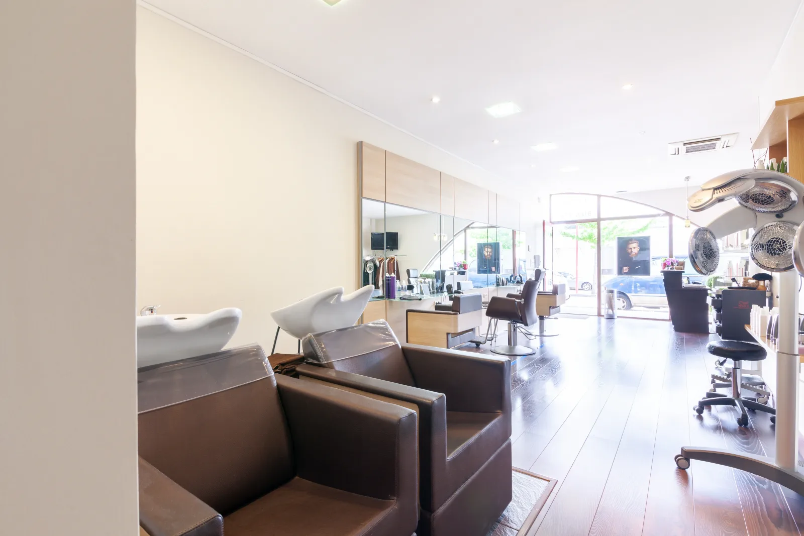 Be coiff - Coiffure Hendaye - Be coiff - Photo Galerie - OneBooking