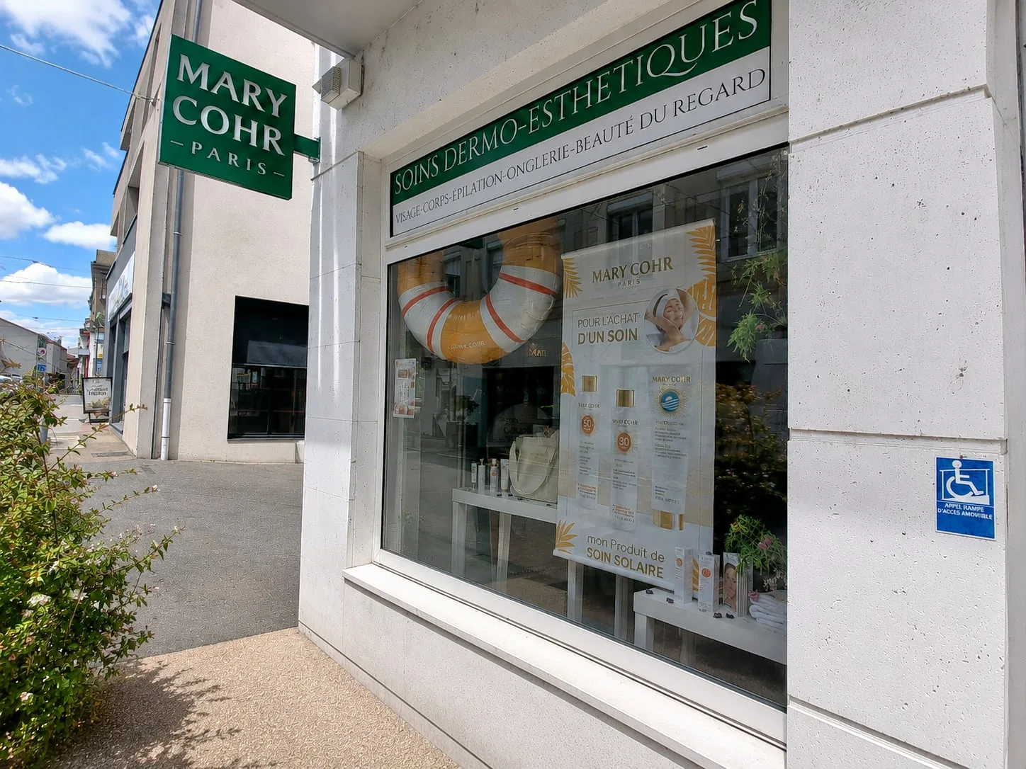 Butterfly - Institut beauté plus - Institut de beauté Saint-Just-Saint-Rambert - Butterfly - Institut beauté plus - Photo Galerie - OneBooking