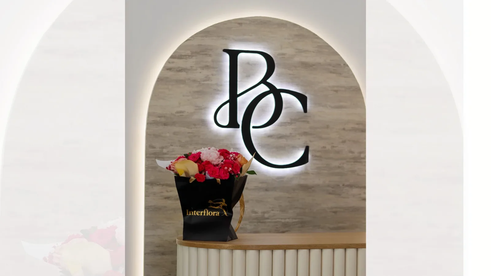 Beauty N’Co - Onglerie La Penne-sur-Huveaune - Beauty N’Co - Photo Galerie - OneBooking