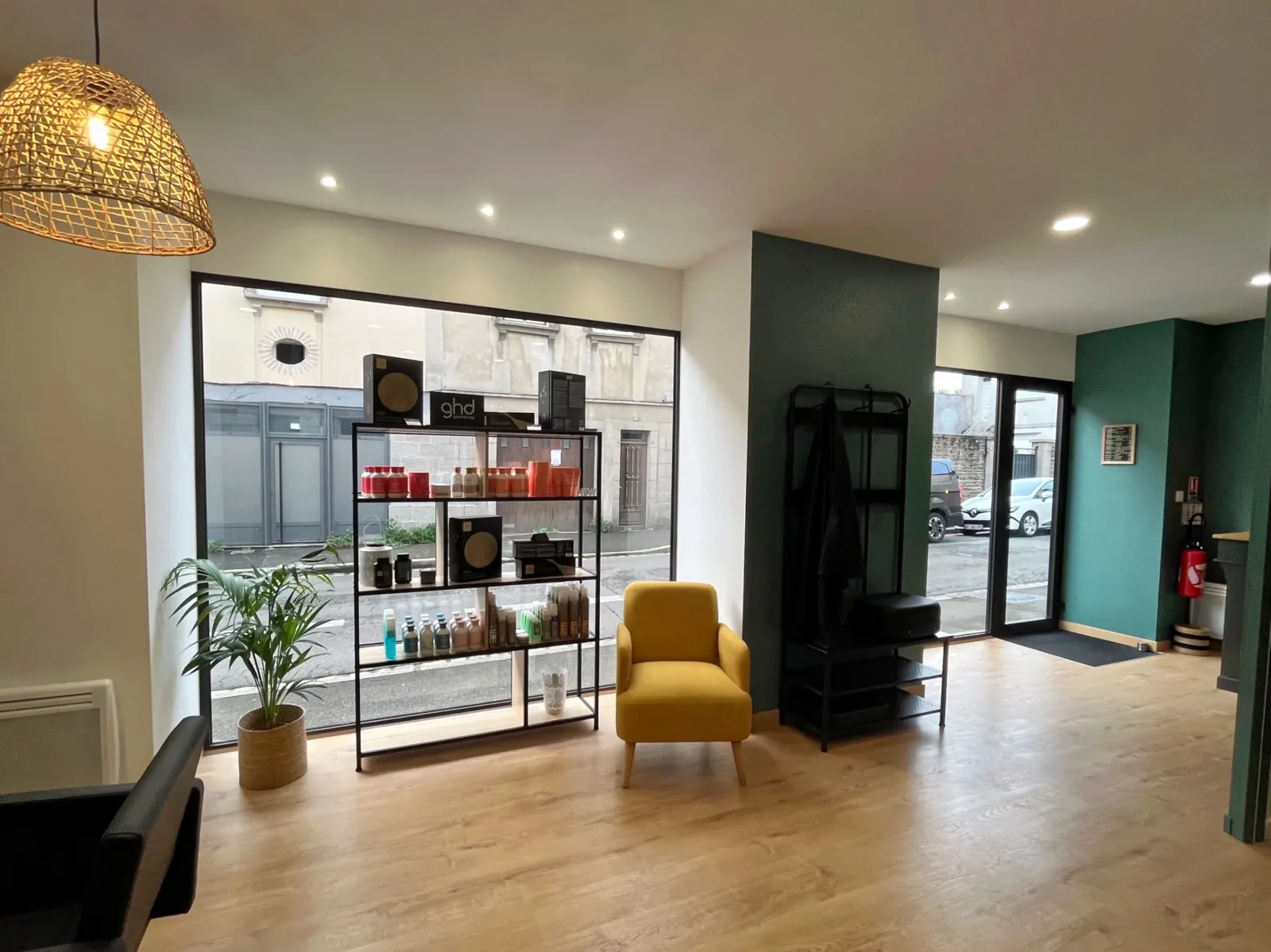 Le salon de Marina - Coiffure Mayenne - Le salon de Marina - Photo Galerie - OneBooking