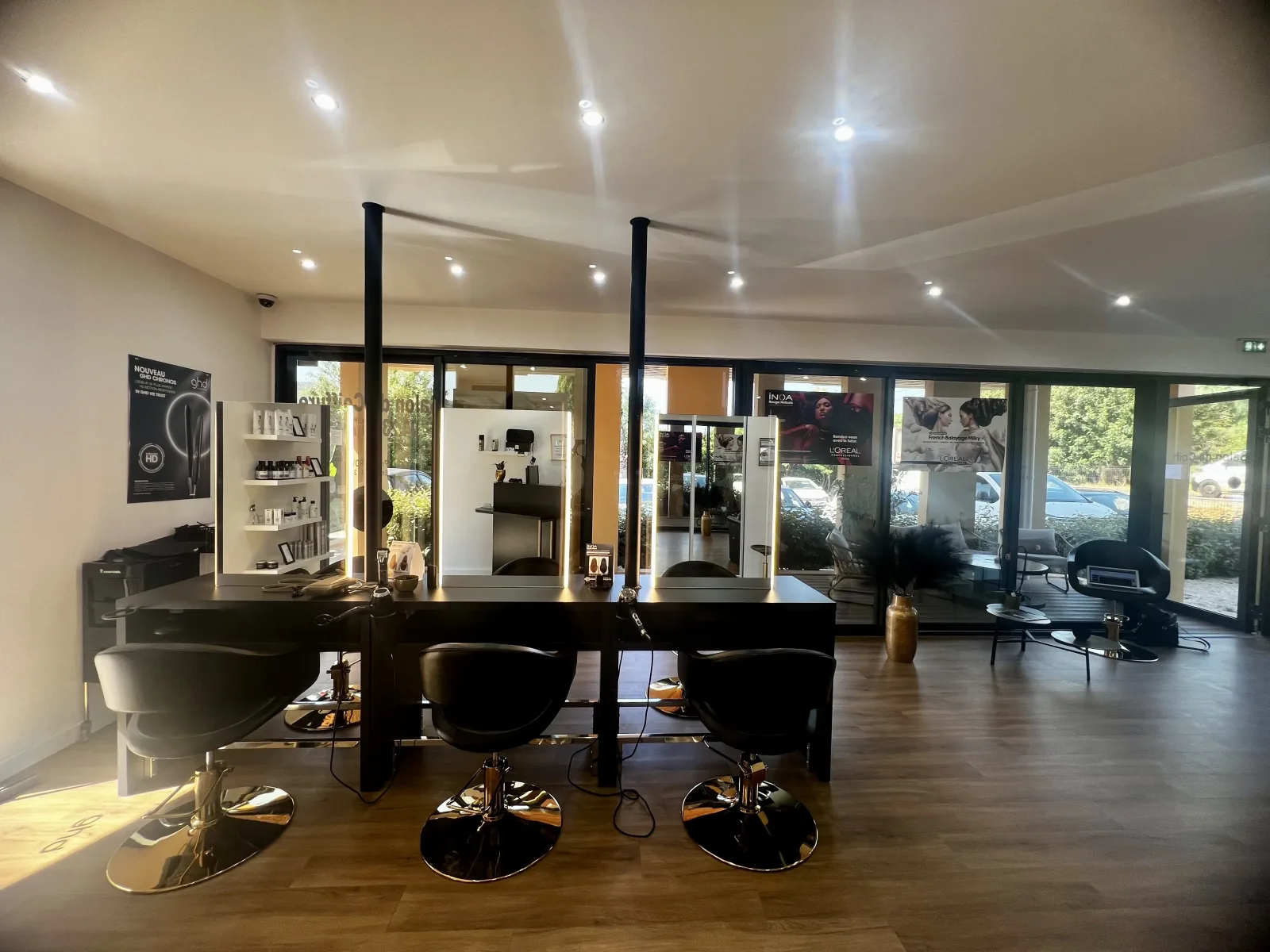 HVD Coiffure - Coiffure La Crau - HVD Coiffure - Photo Galerie - OneBooking