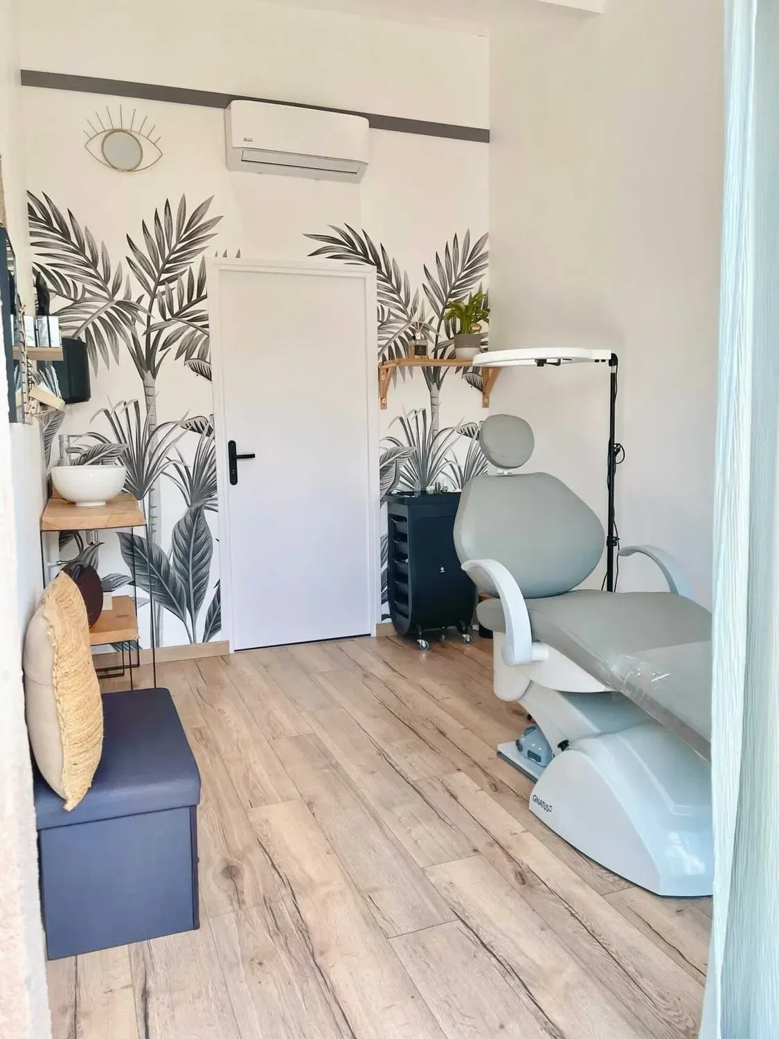 PM Beauty - Onglerie Vidauban - PM Beauty - Photo Galerie - OneBooking