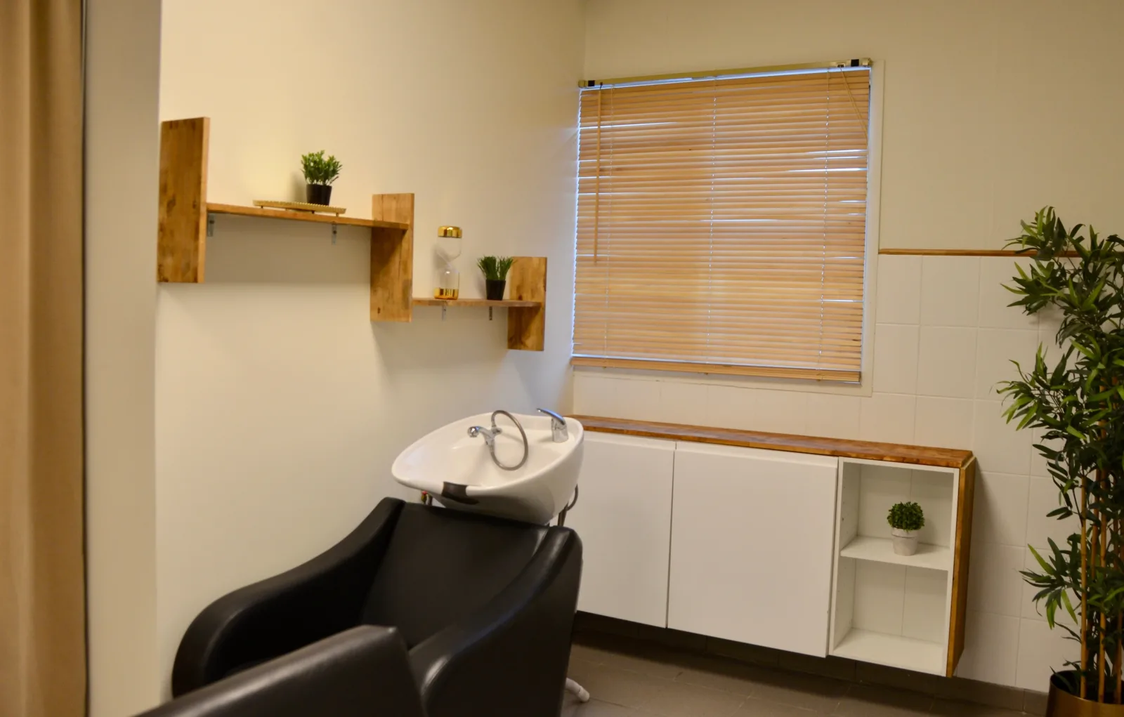 DD Beautyy - Coiffure Loos - DD Beautyy - Photo Galerie - OneBooking