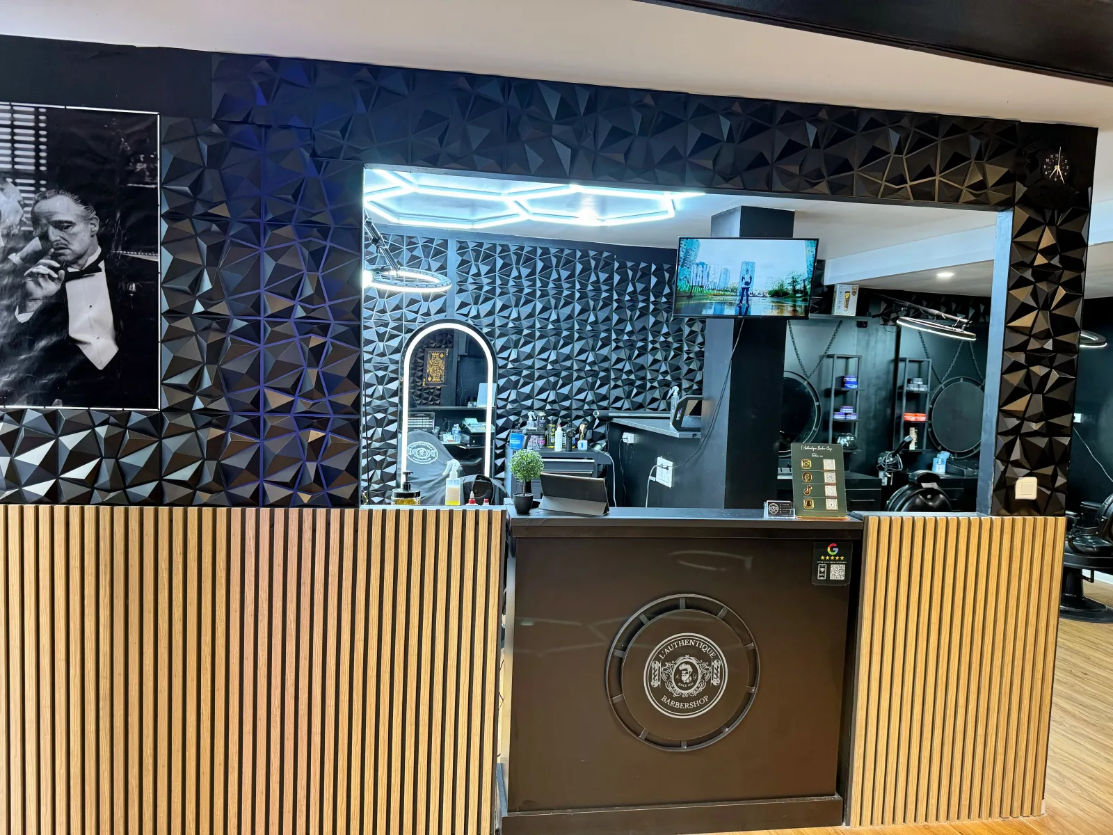 L'Authentique Barber Shop - Coiffure Cognac - L'Authentique Barber Shop - Photo Galerie - OneBooking