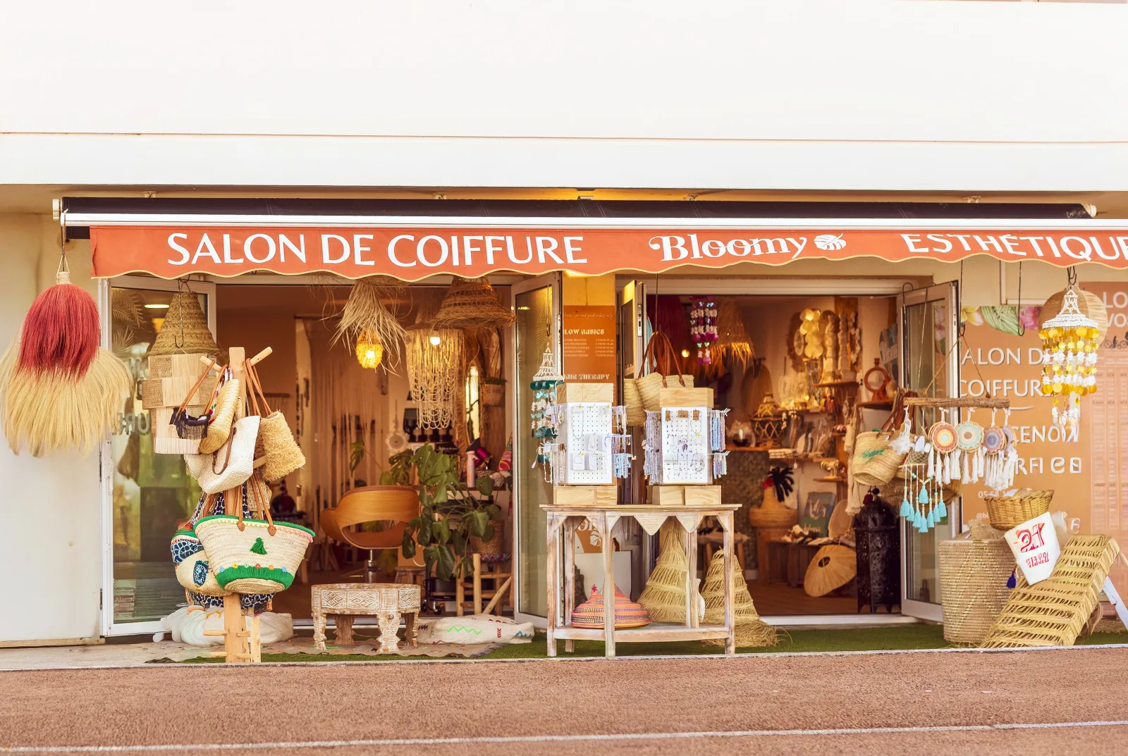 Bloomy - Coiffure Capbreton - Bloomy - Photo Galerie - OneBooking