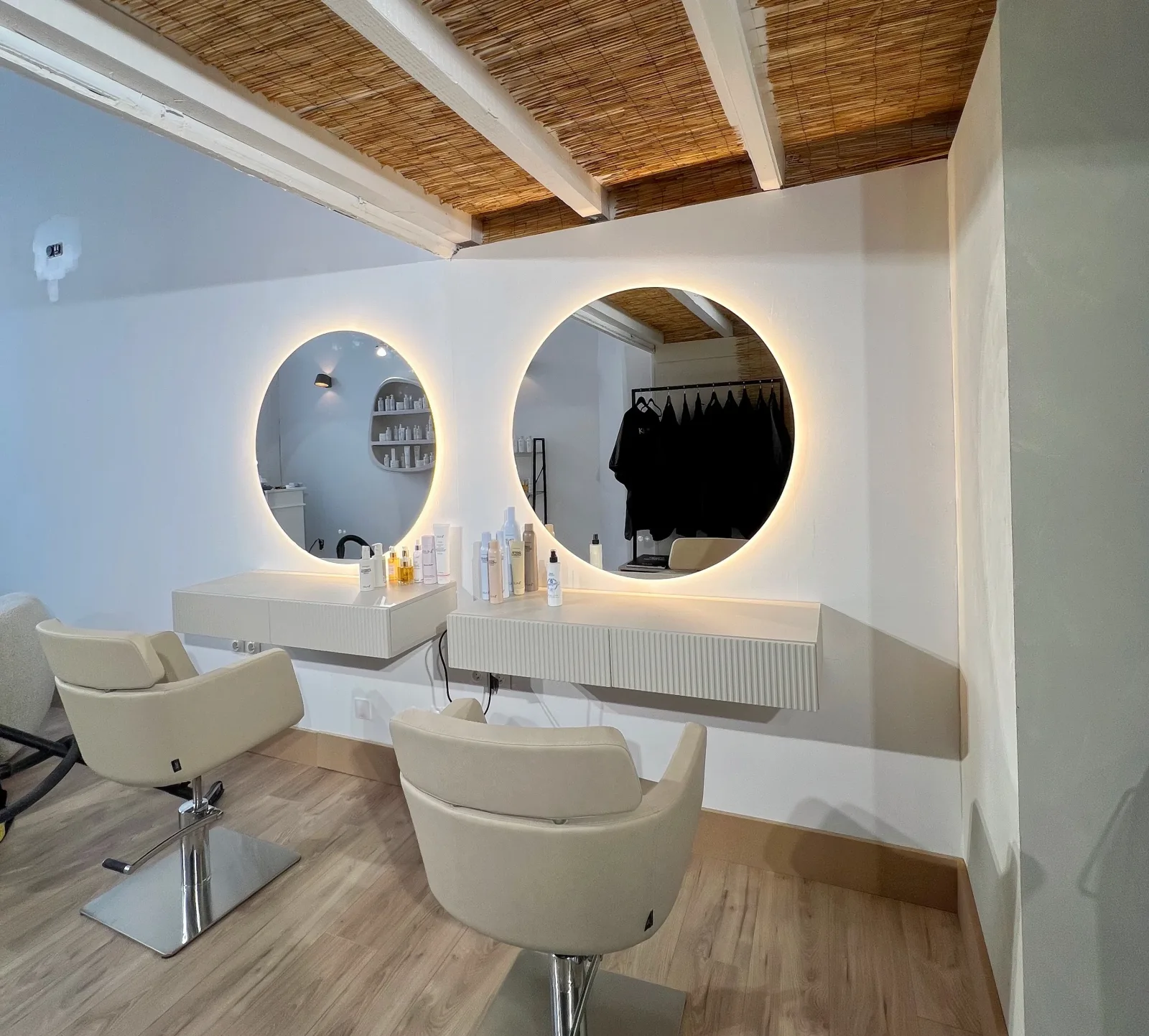 aime. - Coiffure Sète - aime. - Photo Galerie - OneBooking