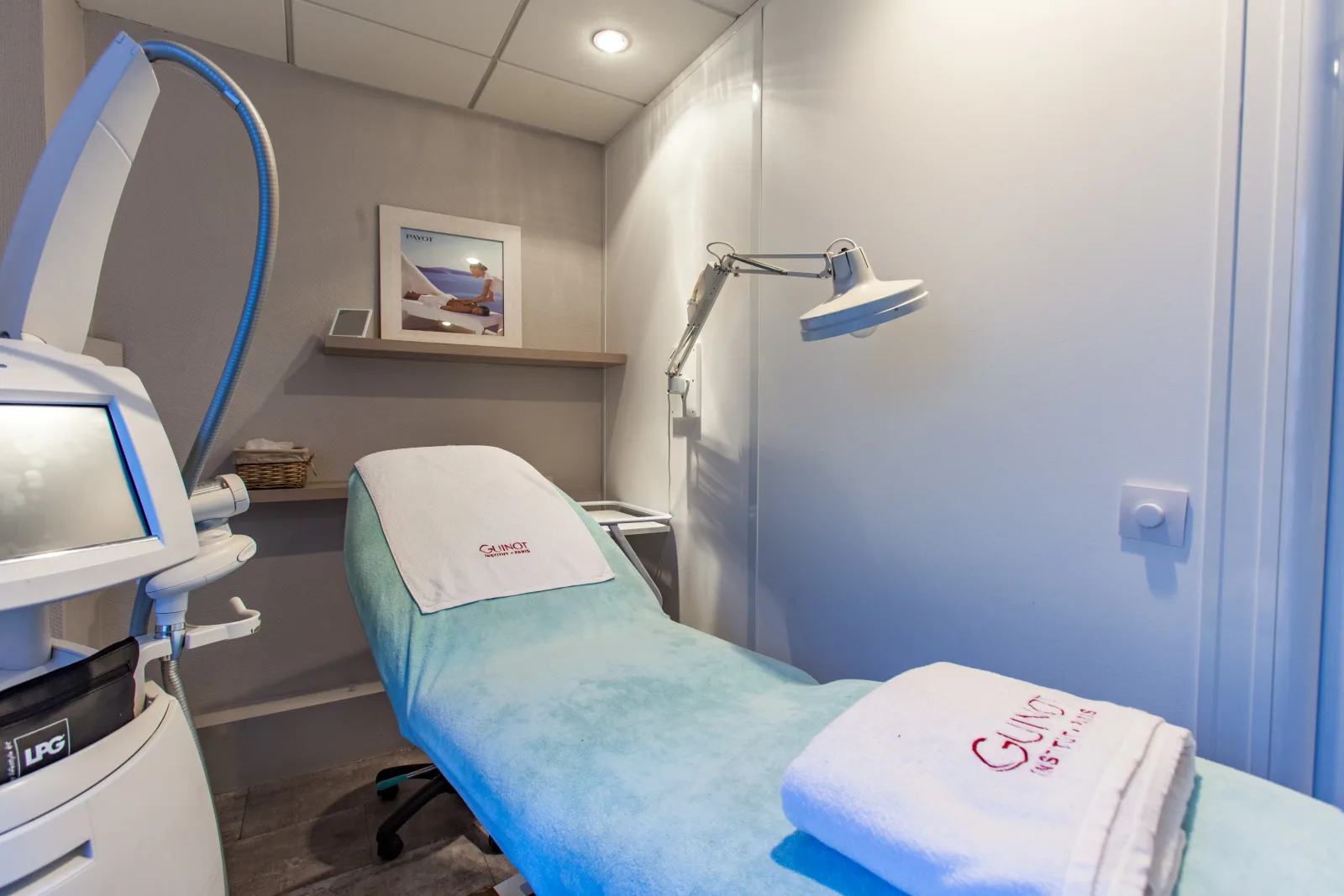 L'Institut - Institut de beauté Plaisir - L'Institut - Photo Galerie - OneBooking