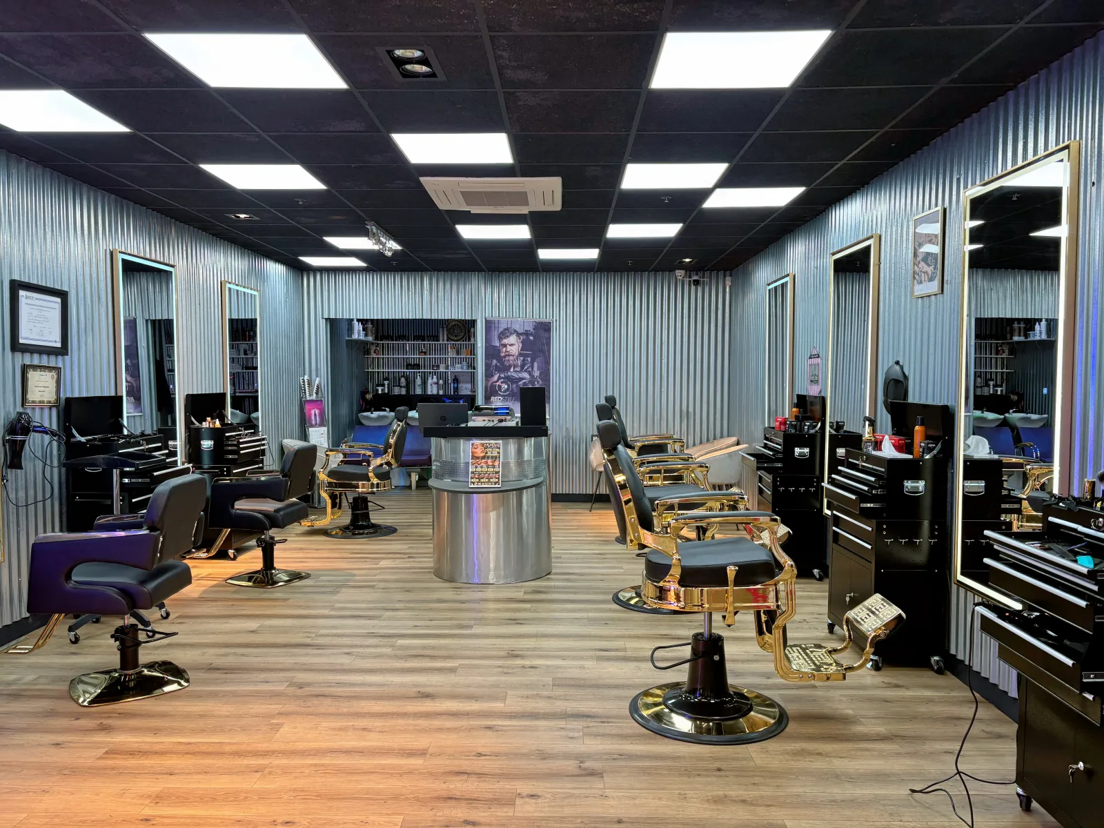 Mundial Class - Coiffure Villenave-d'Ornon - Mundial Class - Photo Galerie - OneBooking