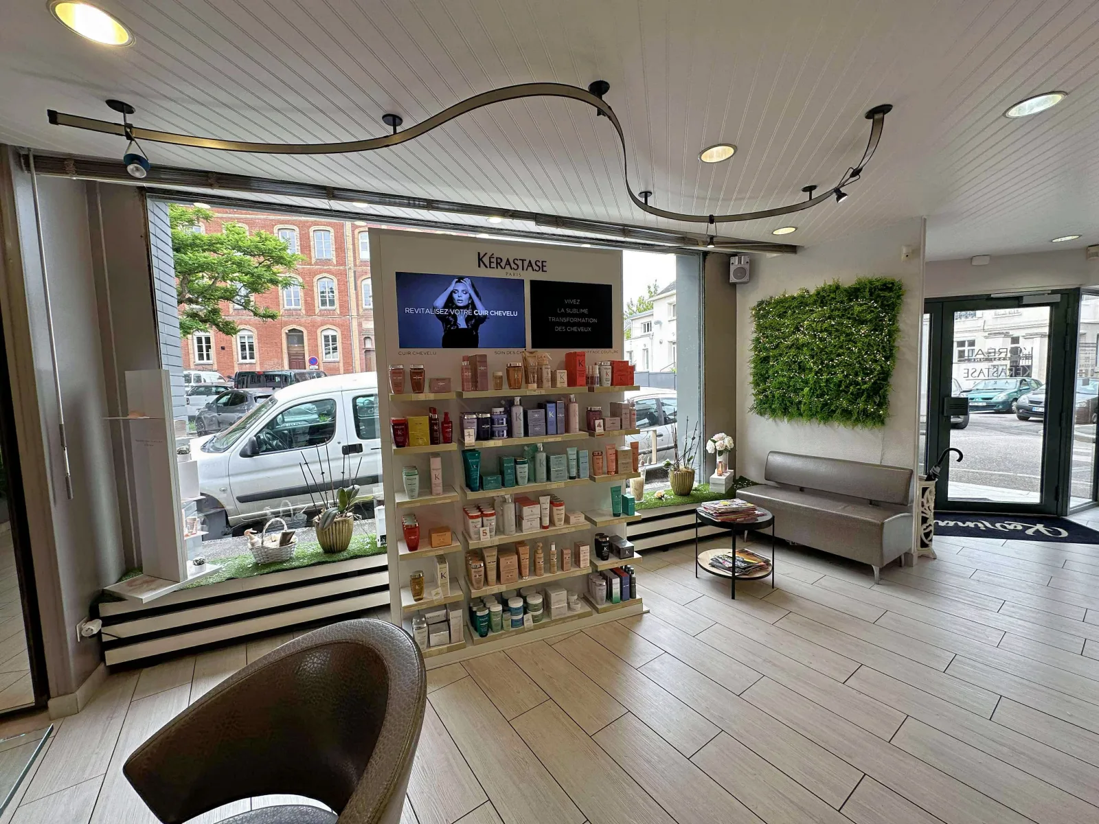 Karina - Coiffure Louviers - Karina - Photo Galerie - OneBooking