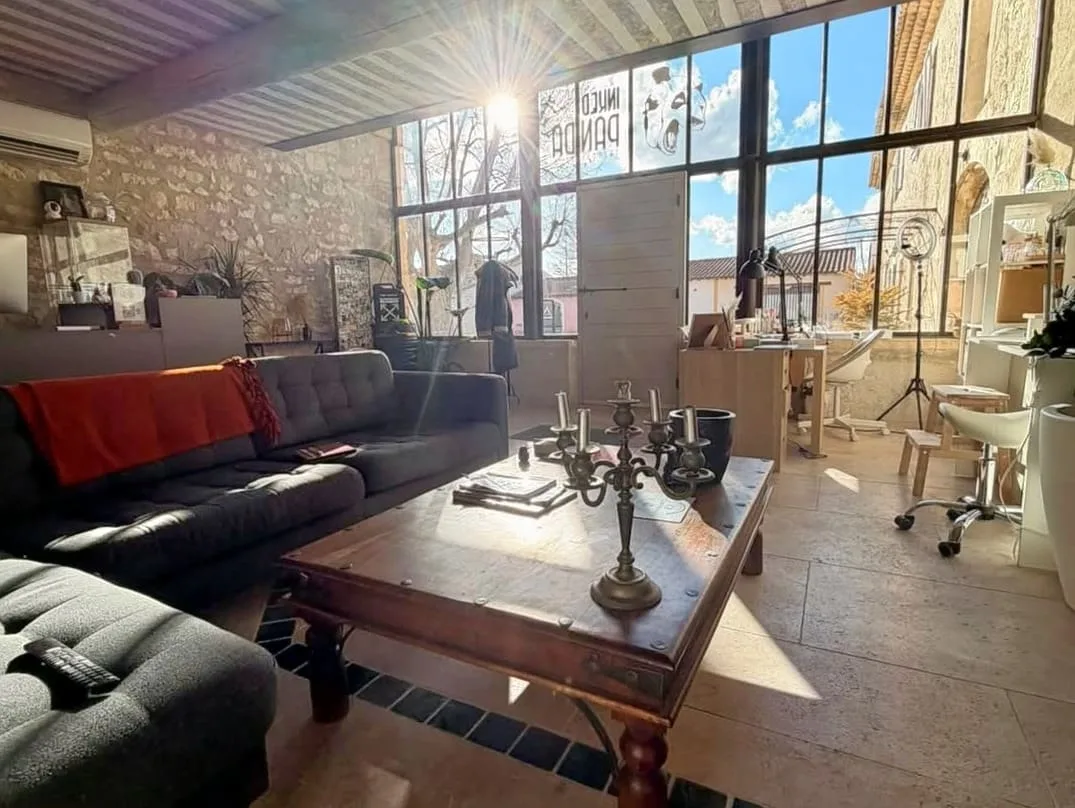 Lift N'Shape - Institut de beauté L'Isle-sur-la-Sorgue - Lift N'Shape - Photo Galerie - OneBooking