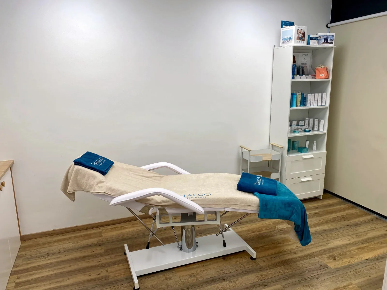 Bell'Aqua Esthetique - Institut de beauté Saint-Apollinaire - Bell'Aqua Esthetique - Photo Galerie - OneBooking