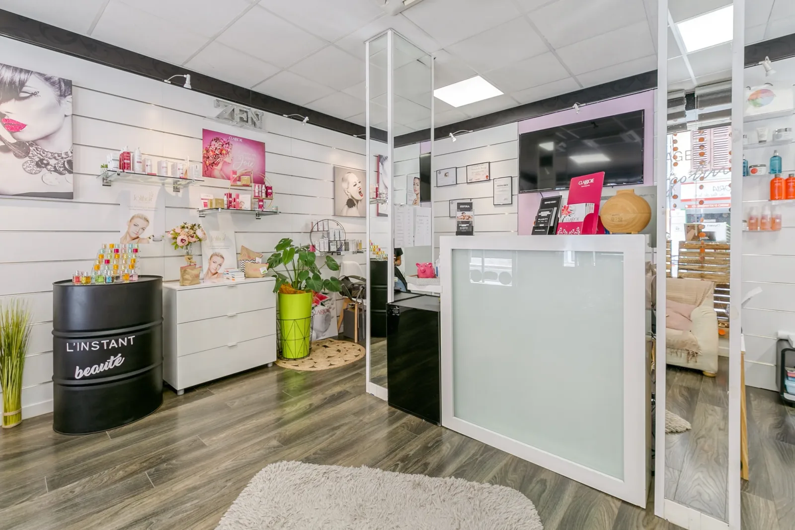 L’Instant Beauté - Institut de beauté Vidauban - L’Instant Beauté - Photo Galerie - OneBooking